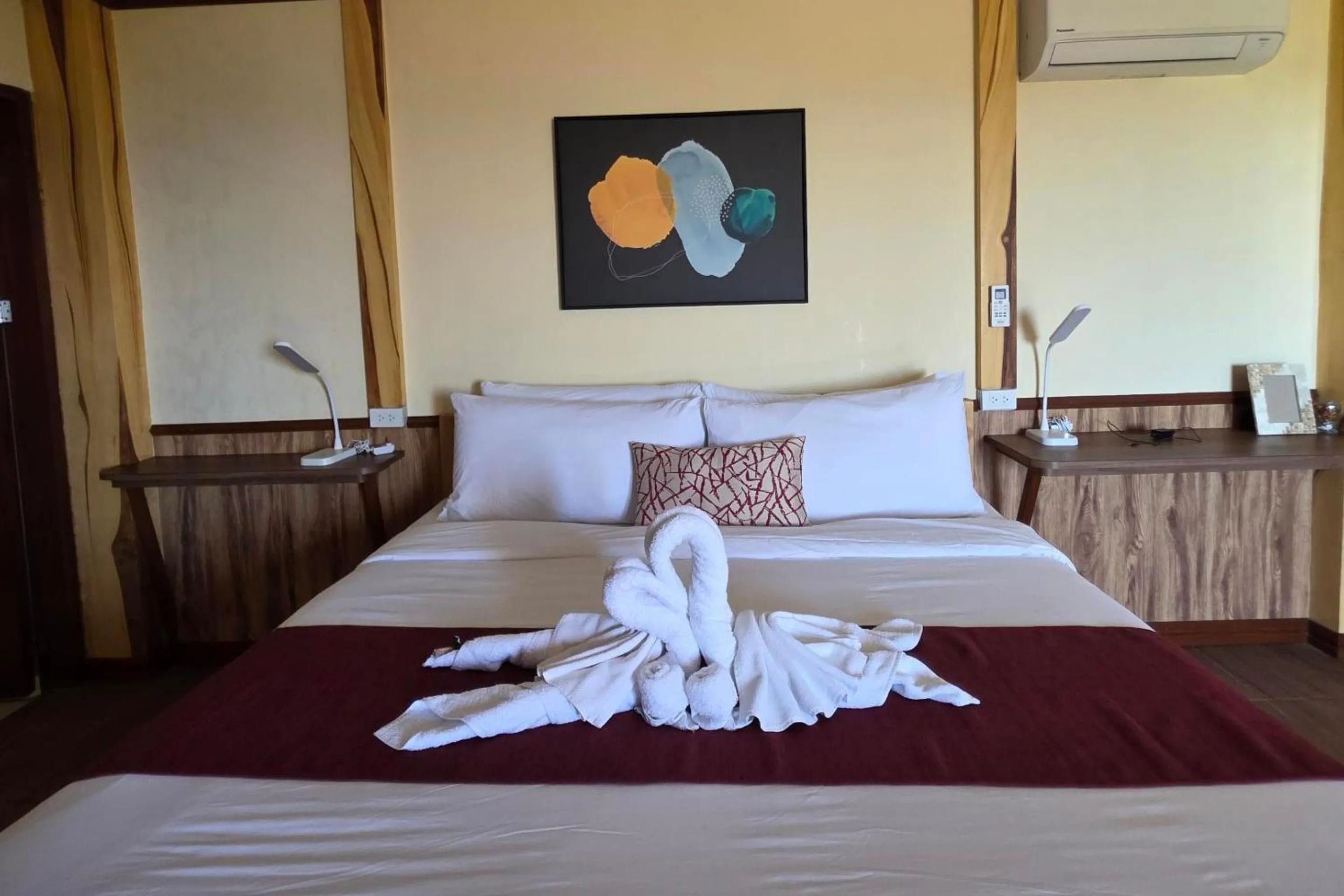 Bed in Verde View Villas