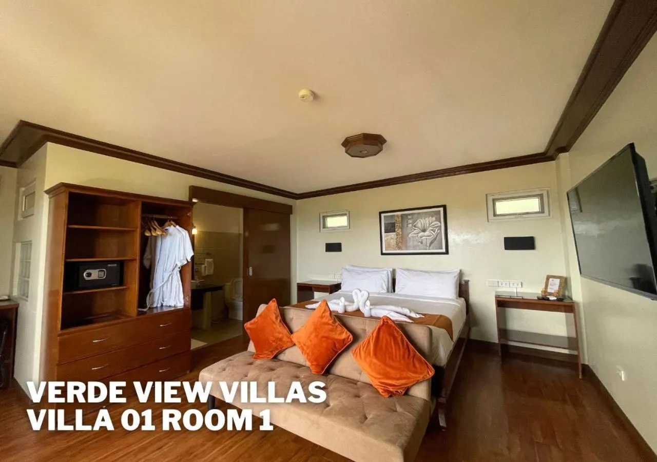 Bed in Verde View Villas