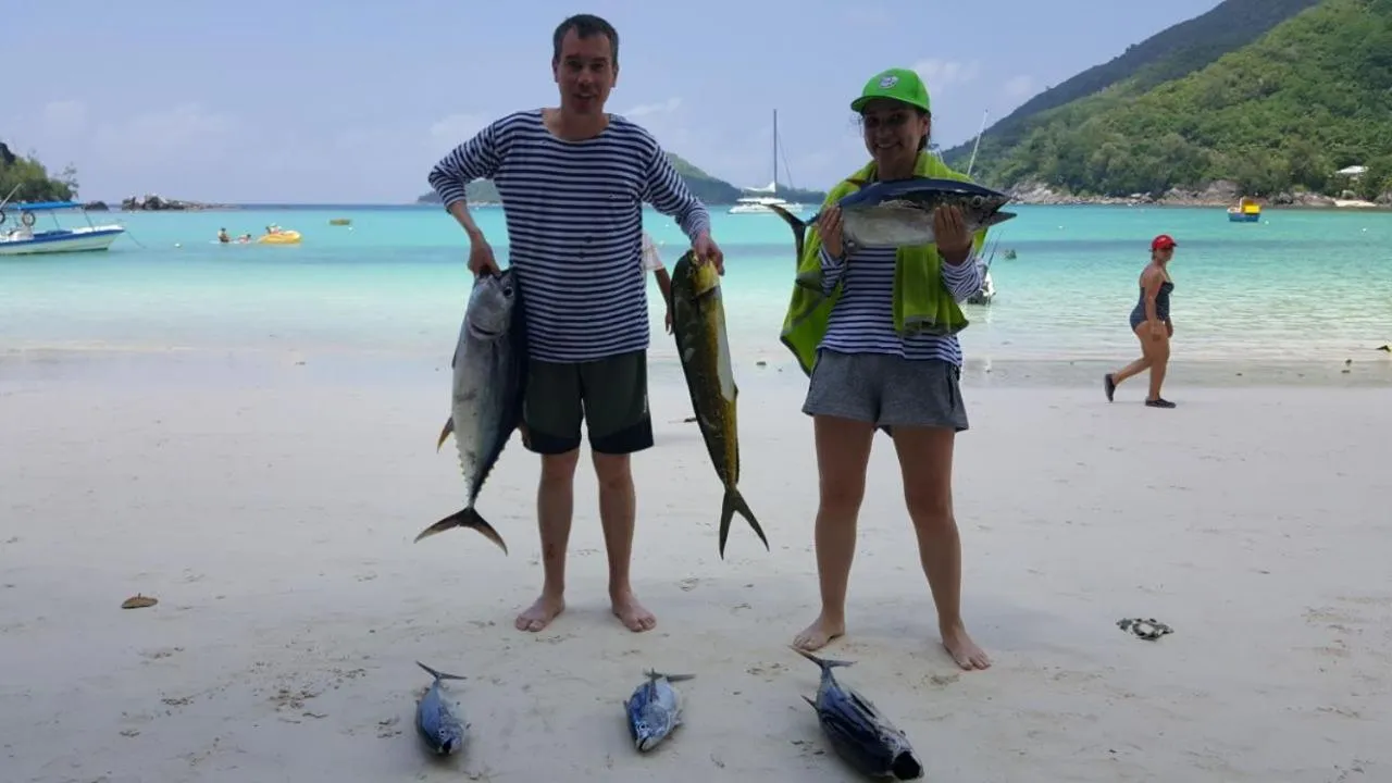 Fishing in Precious Residence C