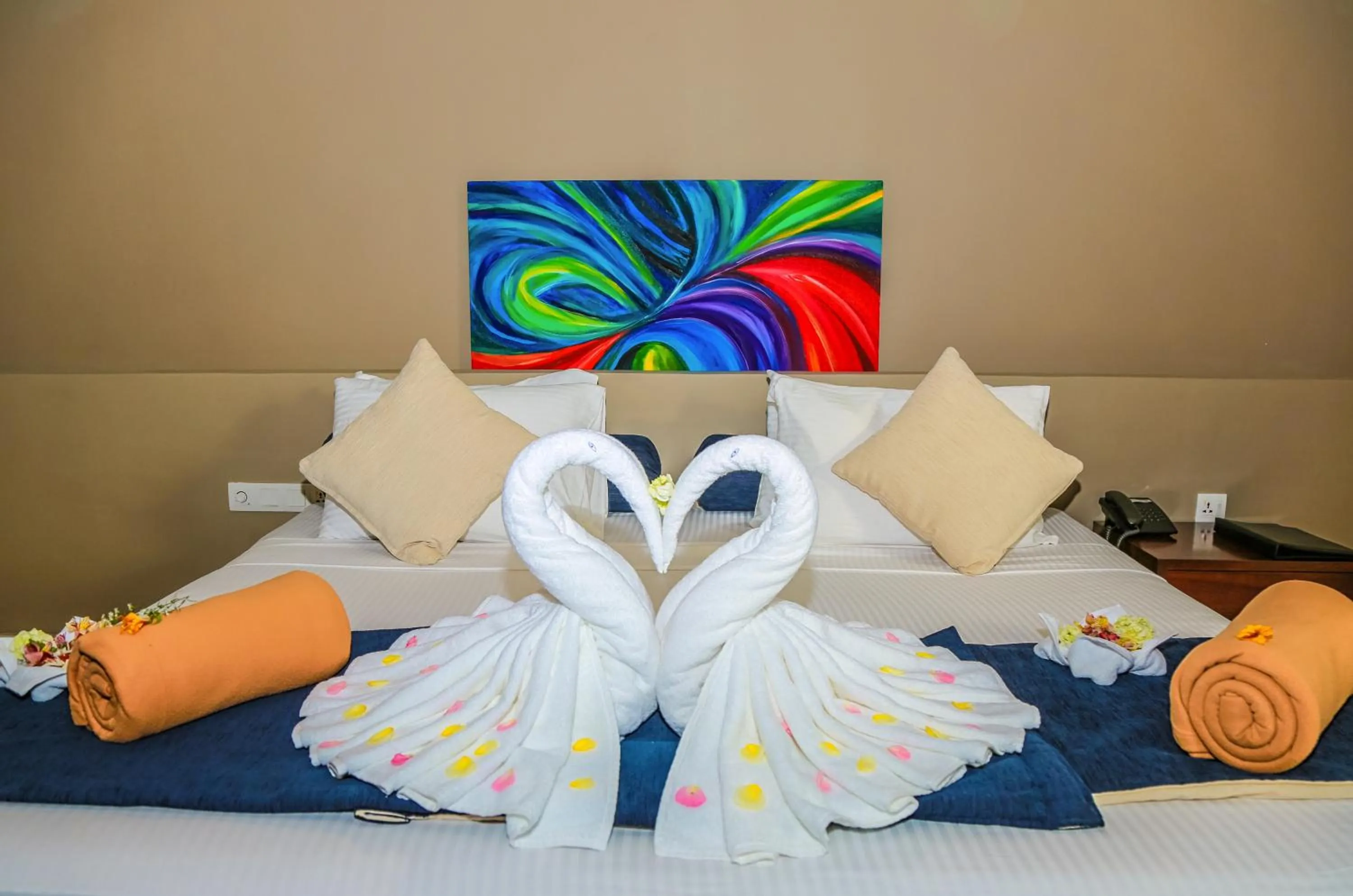 Bed in Oak Ray Tea Bush