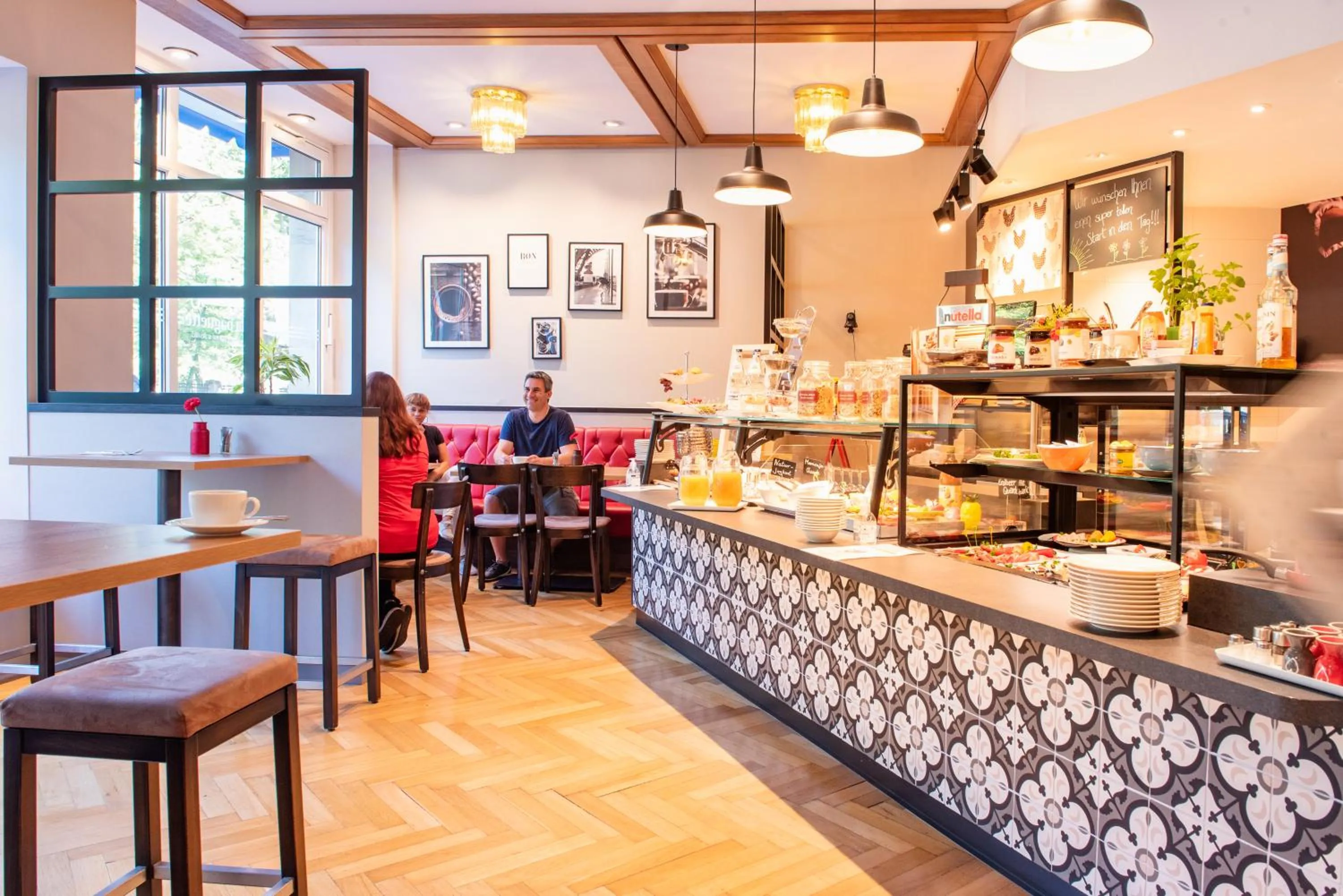 Breakfast in Hotel Avisa