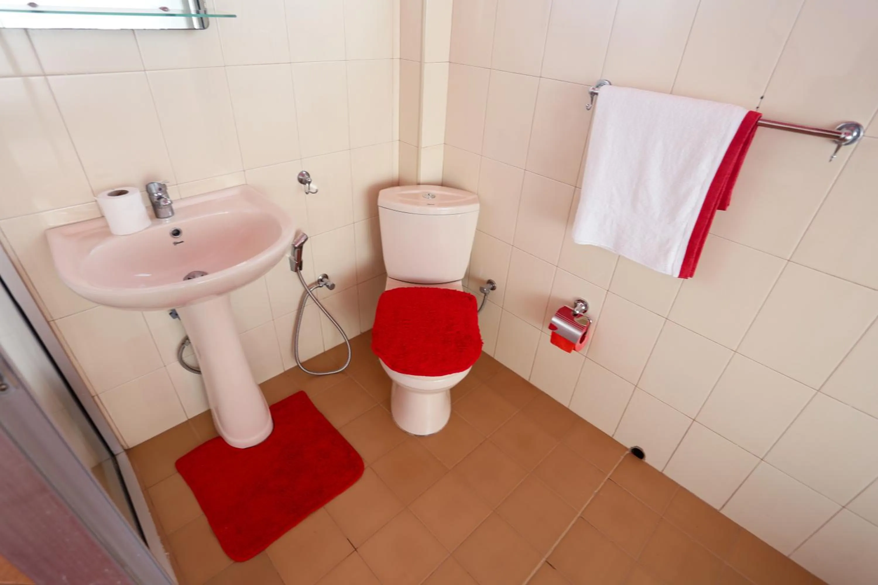 Toilet in RedHill Kandy