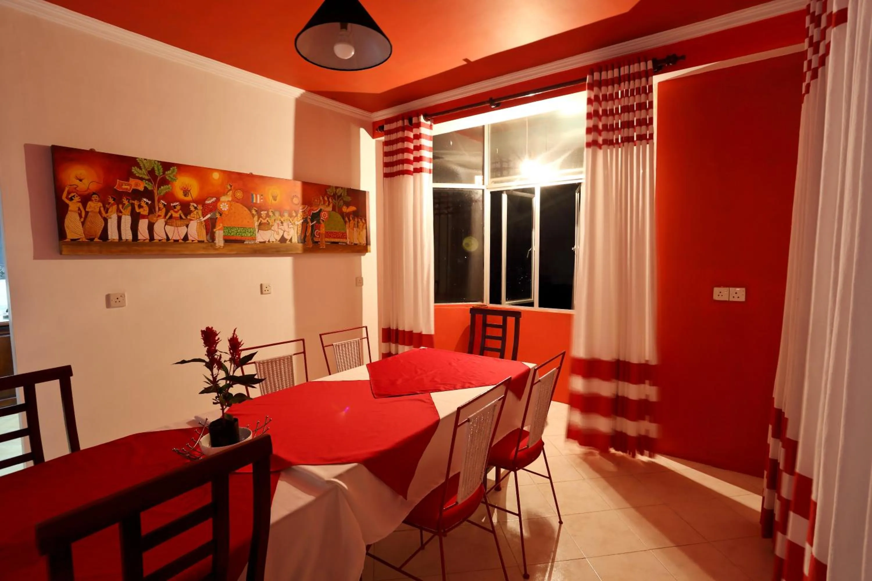 Restaurant/places to eat in RedHill Kandy