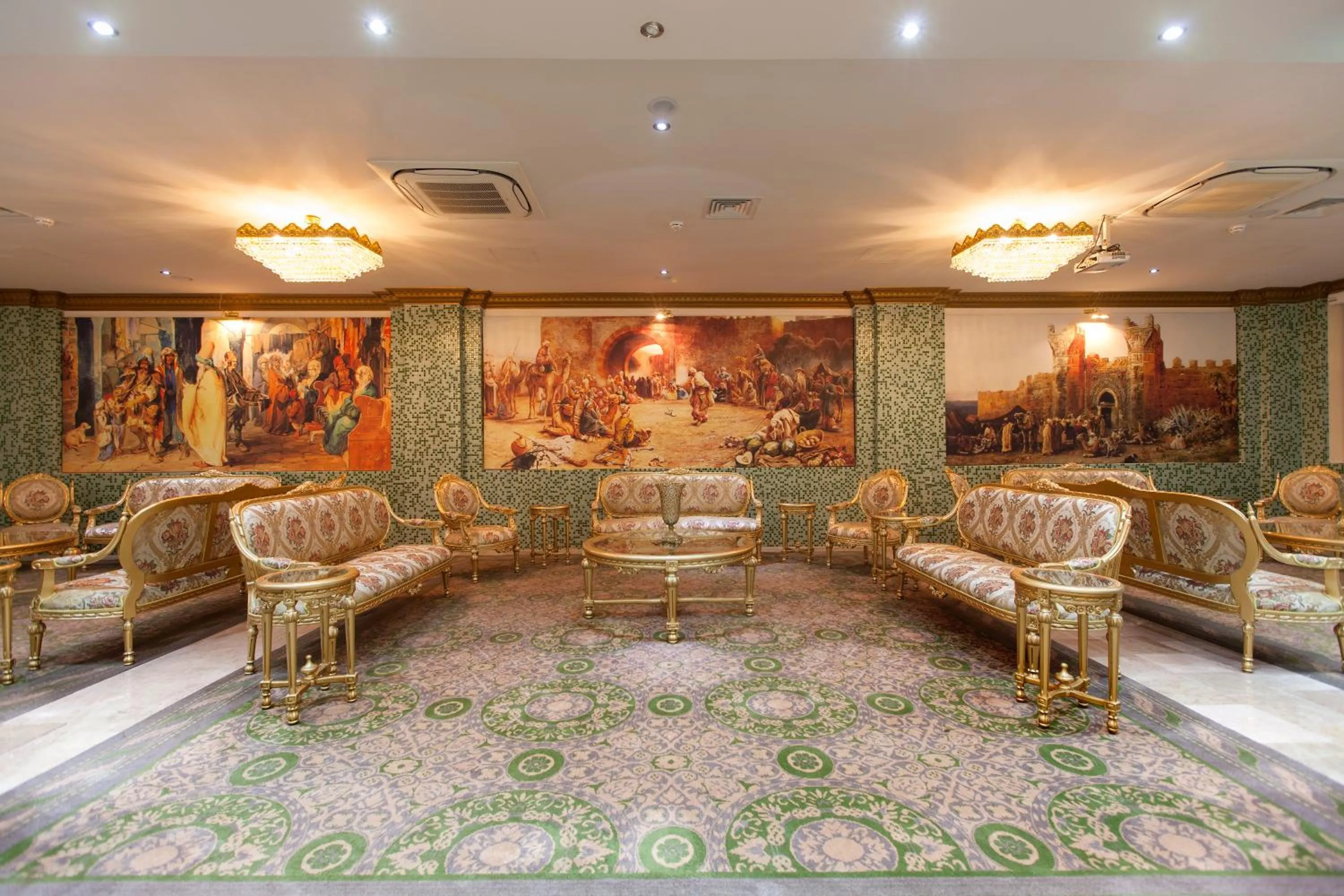 Lounge or bar in Alrazi Hotel