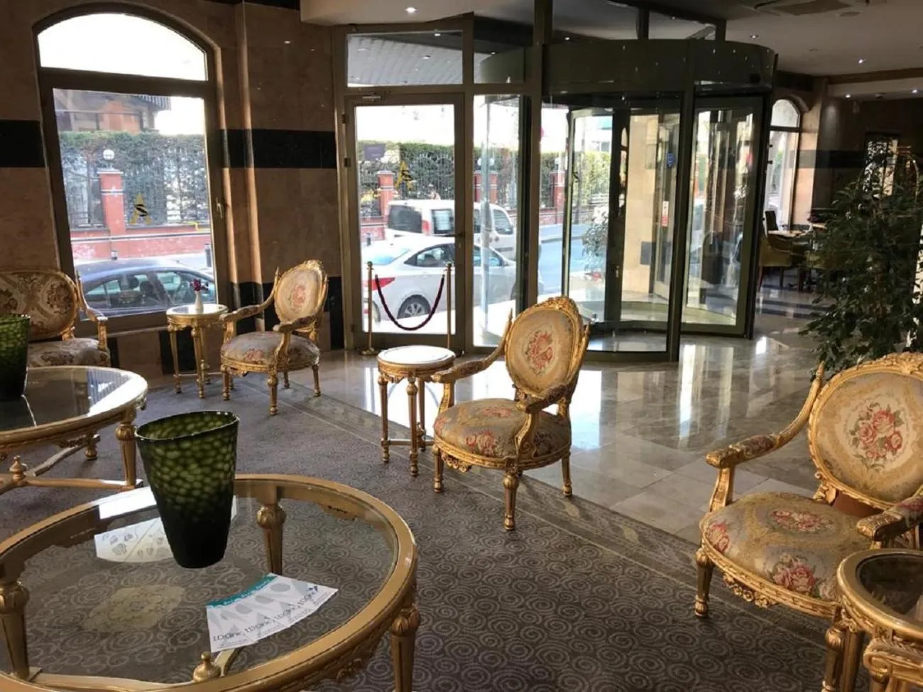 Lobby or reception in Alrazi Hotel