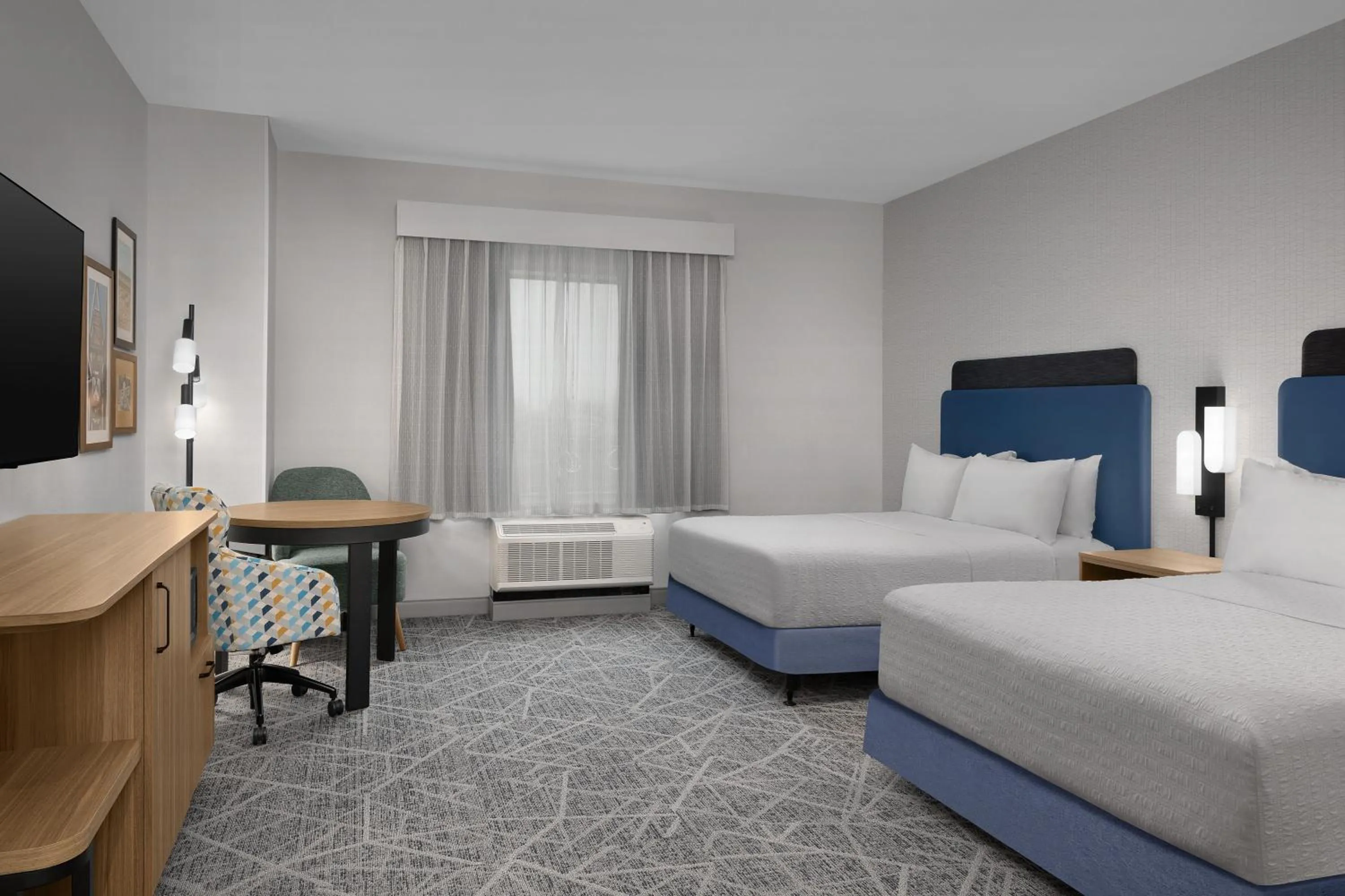 Bed in Hampton Inn By Hilton Dexter