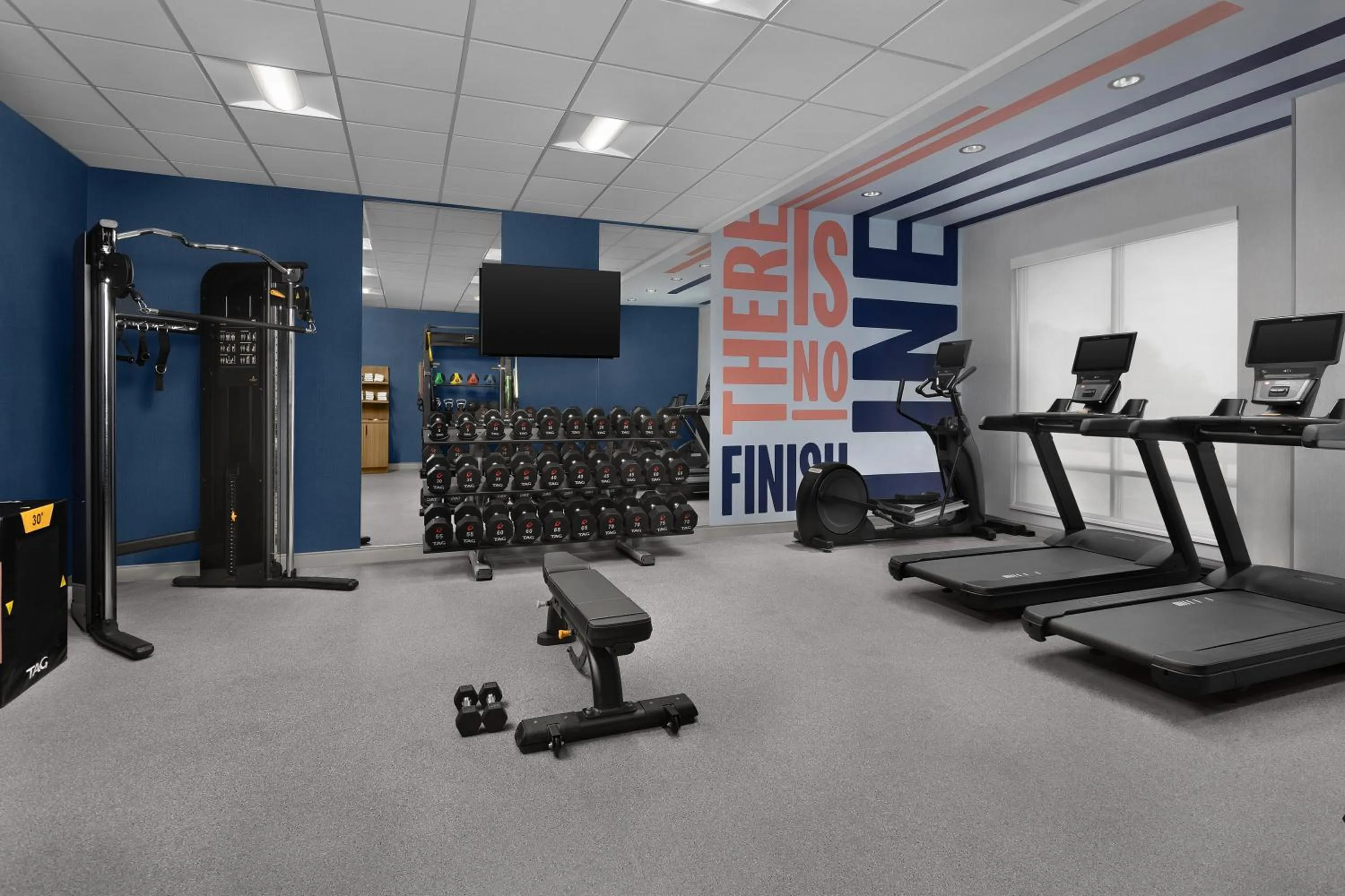 Fitness centre/facilities in Hampton Inn By Hilton Dexter