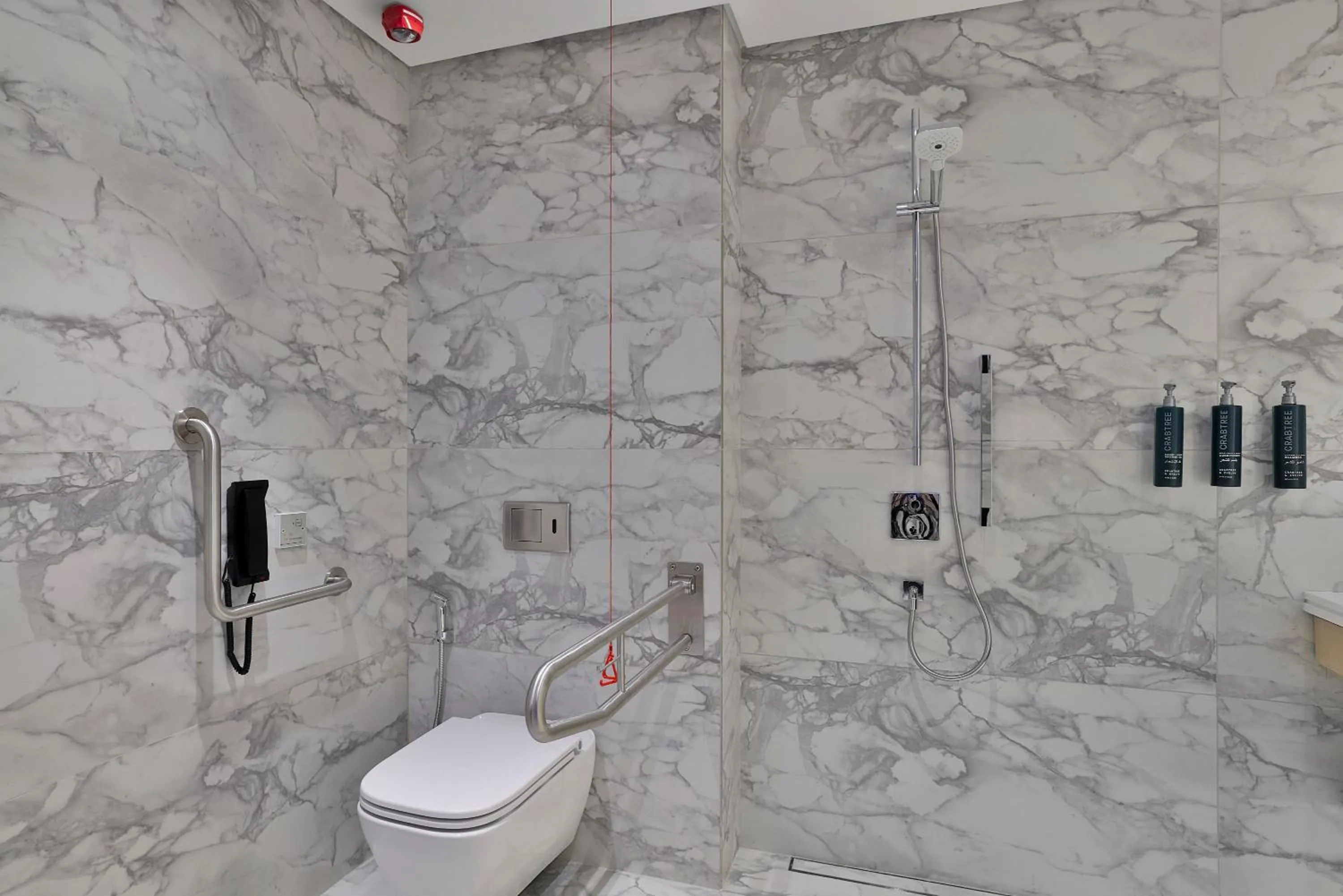 Bathroom in DoubleTree by Hilton Madinah Gate