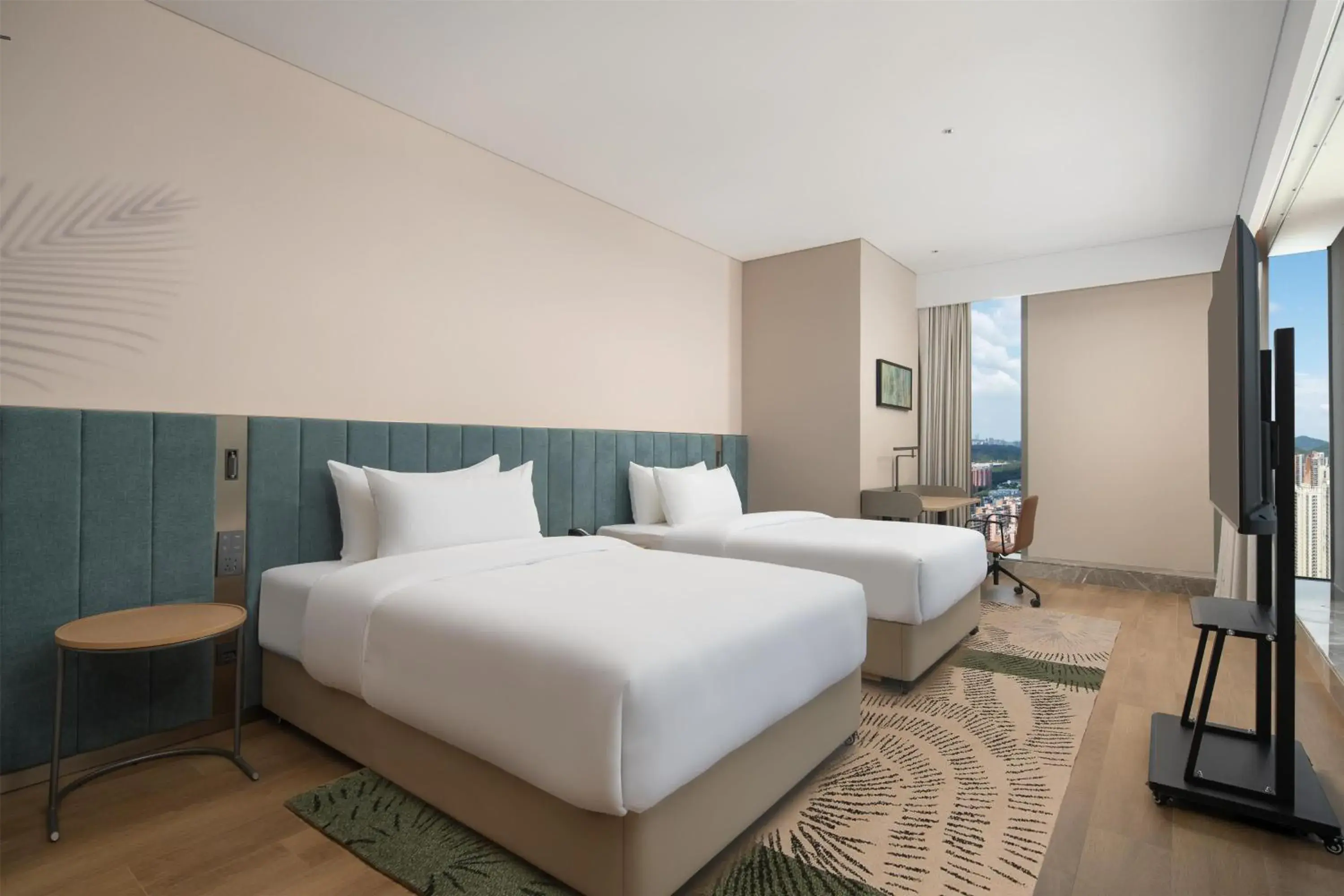 Deluxe Twin Room with Panoramic View in Hilton Garden Inn Wuhan Optics Valley Deluxe Twin Room with Panoramic View in Hilton Garden Inn Wuhan Optics Valley