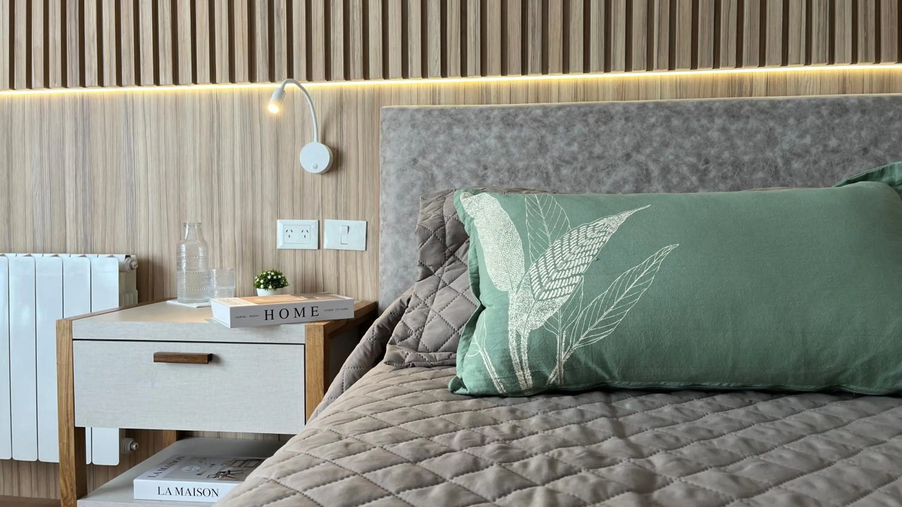 Bed in Empire Hotel Buenos Aires by HS