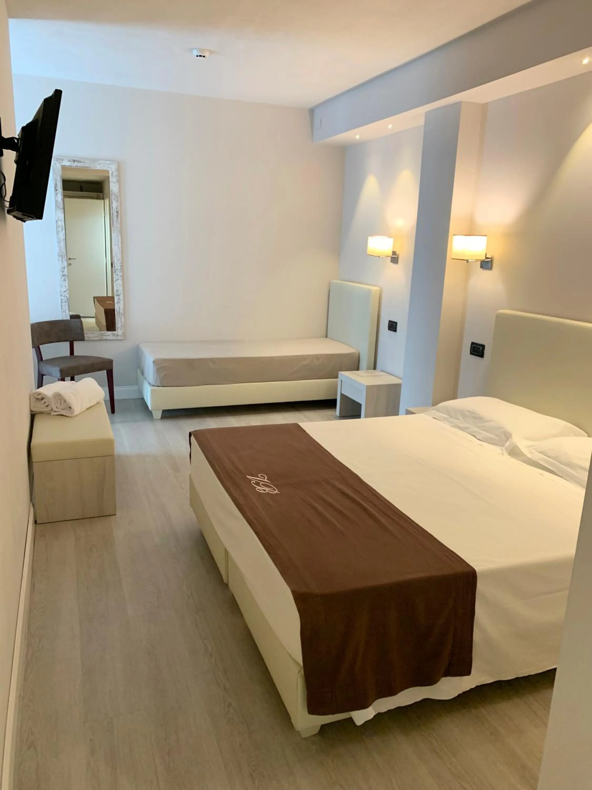 Bedroom, Bed in Hotel Villa Barsanti