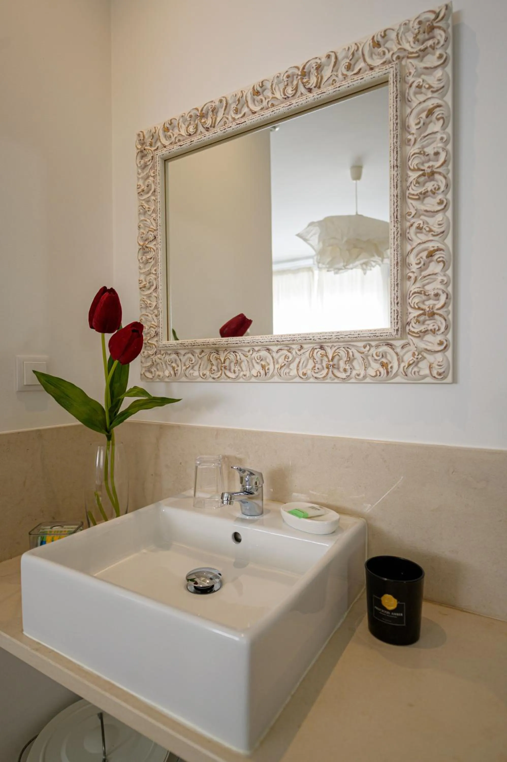 Bathroom in Casa das Hortênsias - Charming Guest House