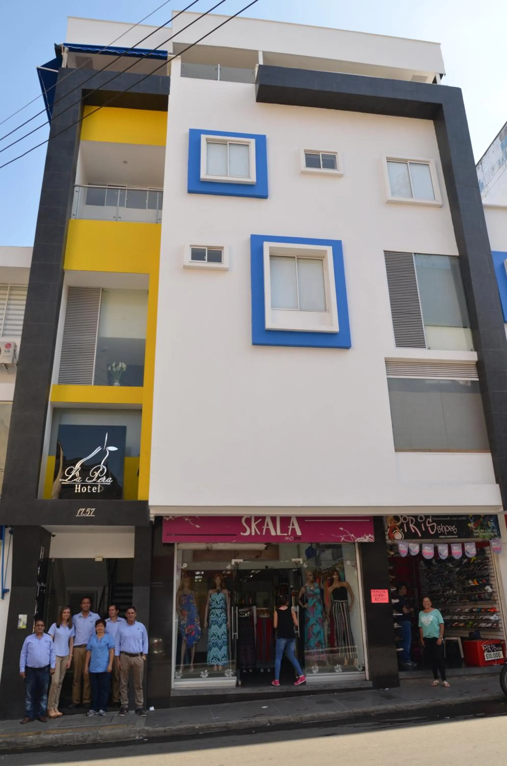 Facade/entrance in La Pera Hotel