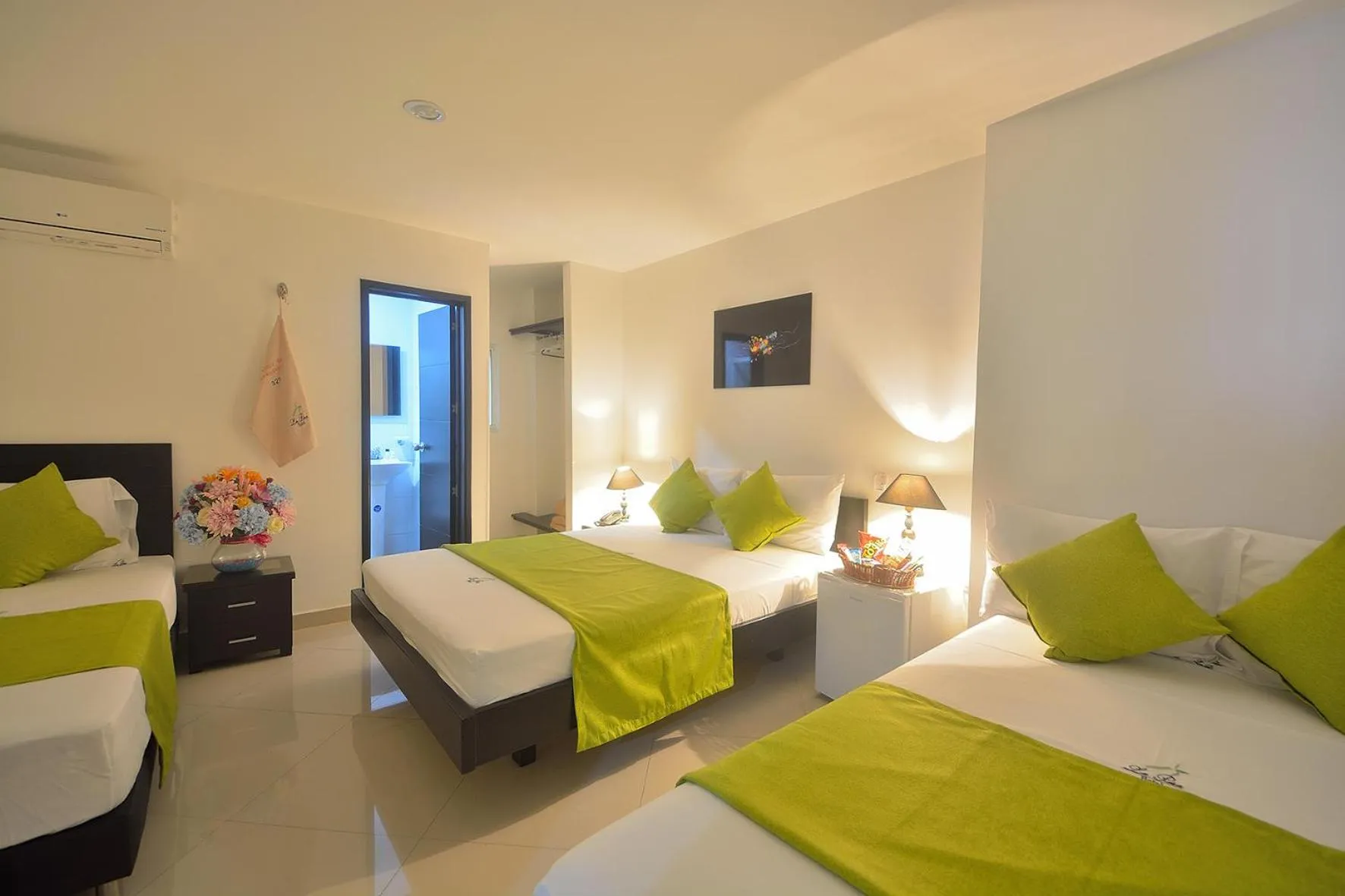 Bed in La Pera Hotel