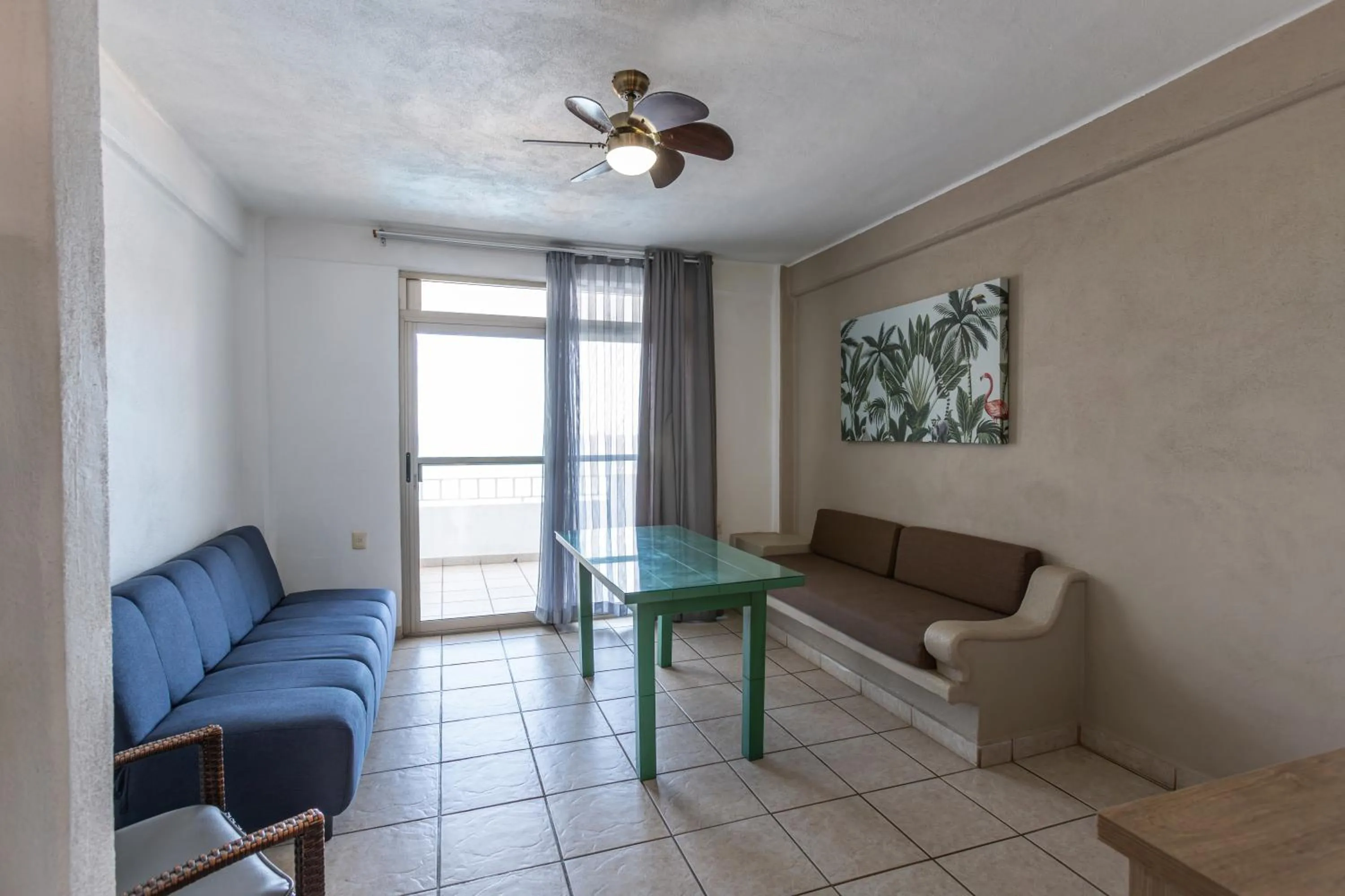 Living room in Torreblanca Beach Hotel and Suites Guayabitos - Desayuno y Comida Incluido