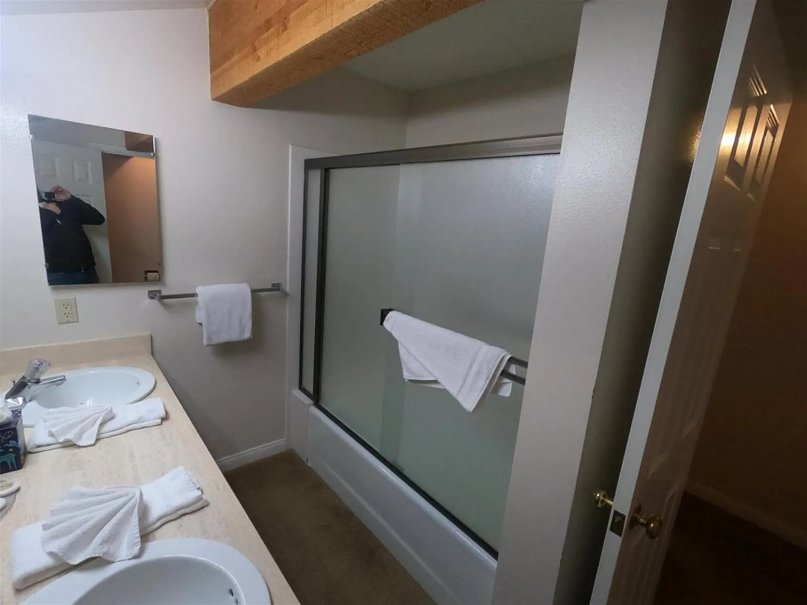 Property building in Rr-interlaken 09