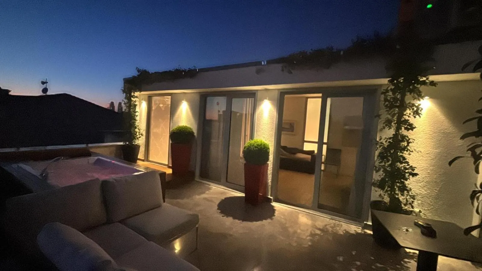 Balcony/Terrace in Taksim Juno Residences