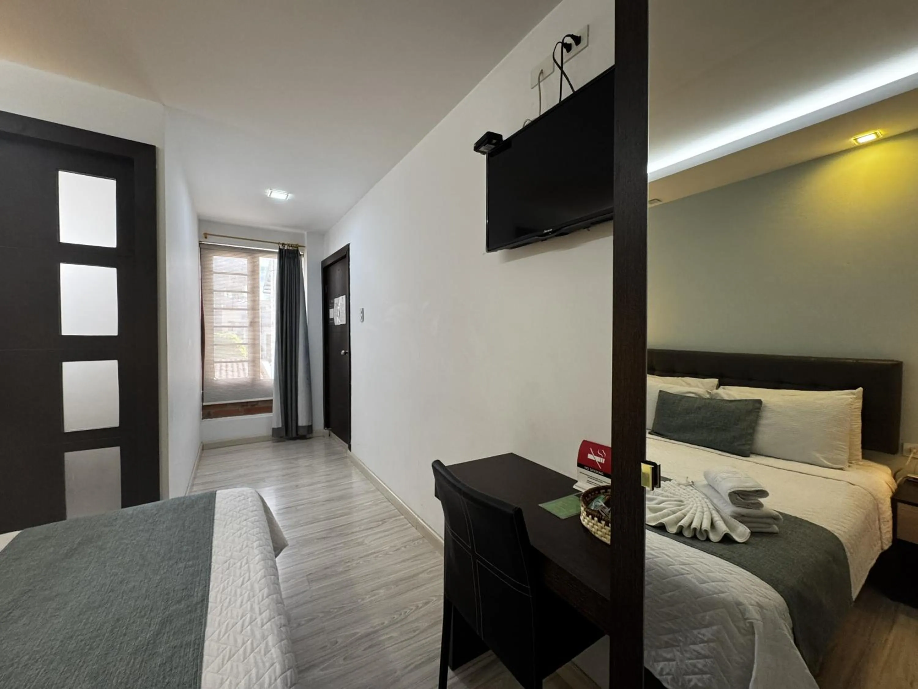 Photo of the whole room, Bed in Hotel Shalom