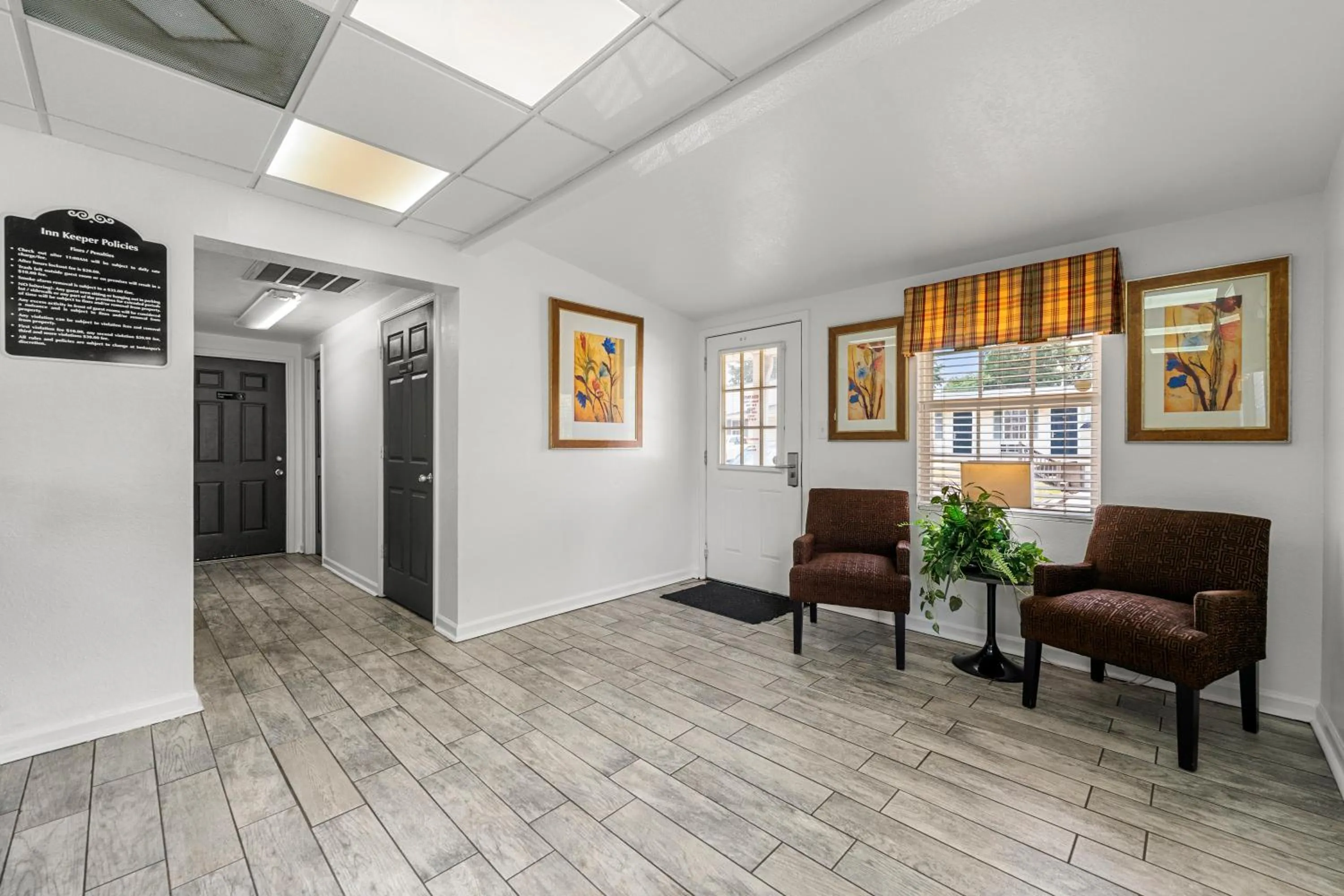 Lobby or reception in Extended Stay Studios