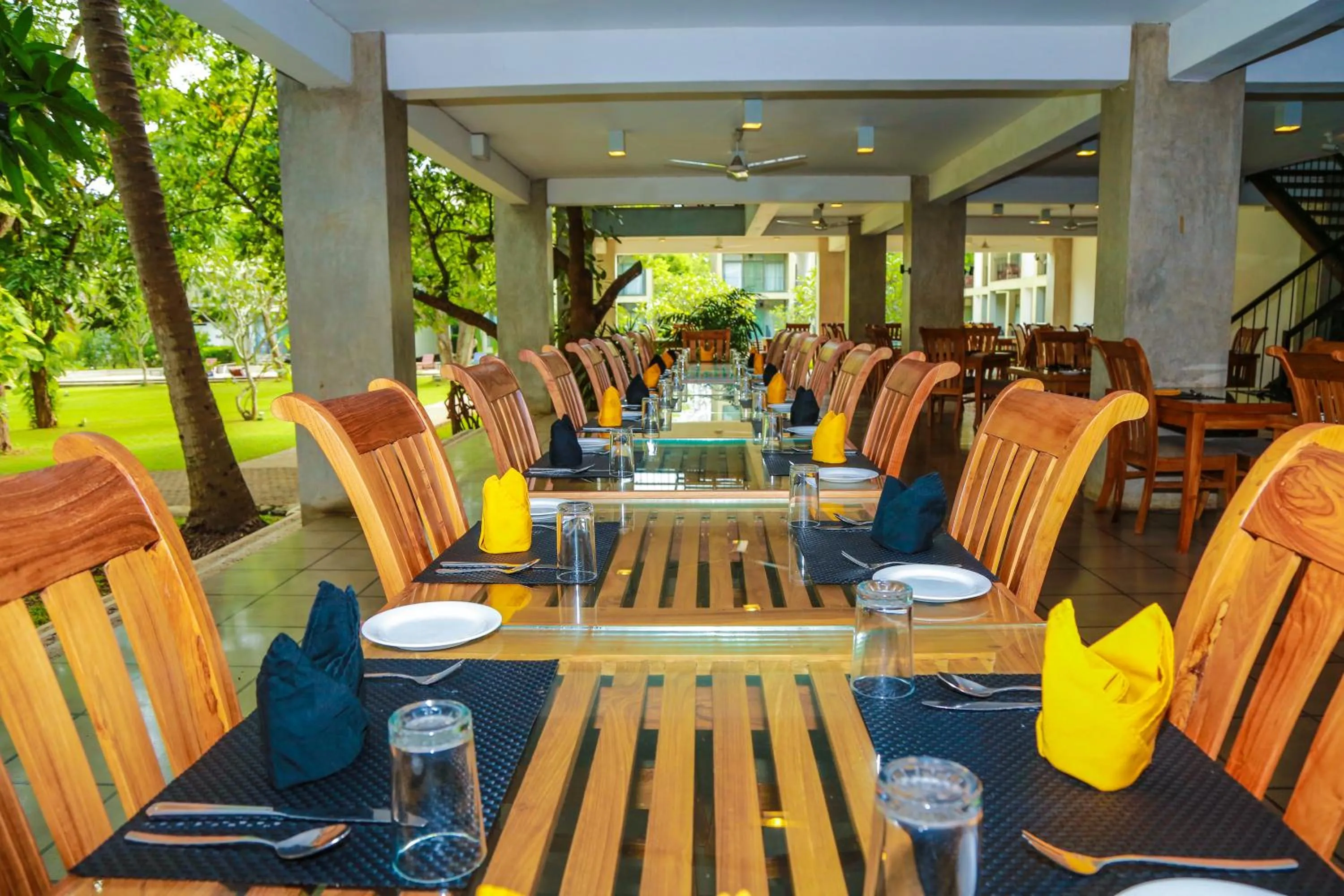 Restaurant/places to eat in Fresco Water Villa