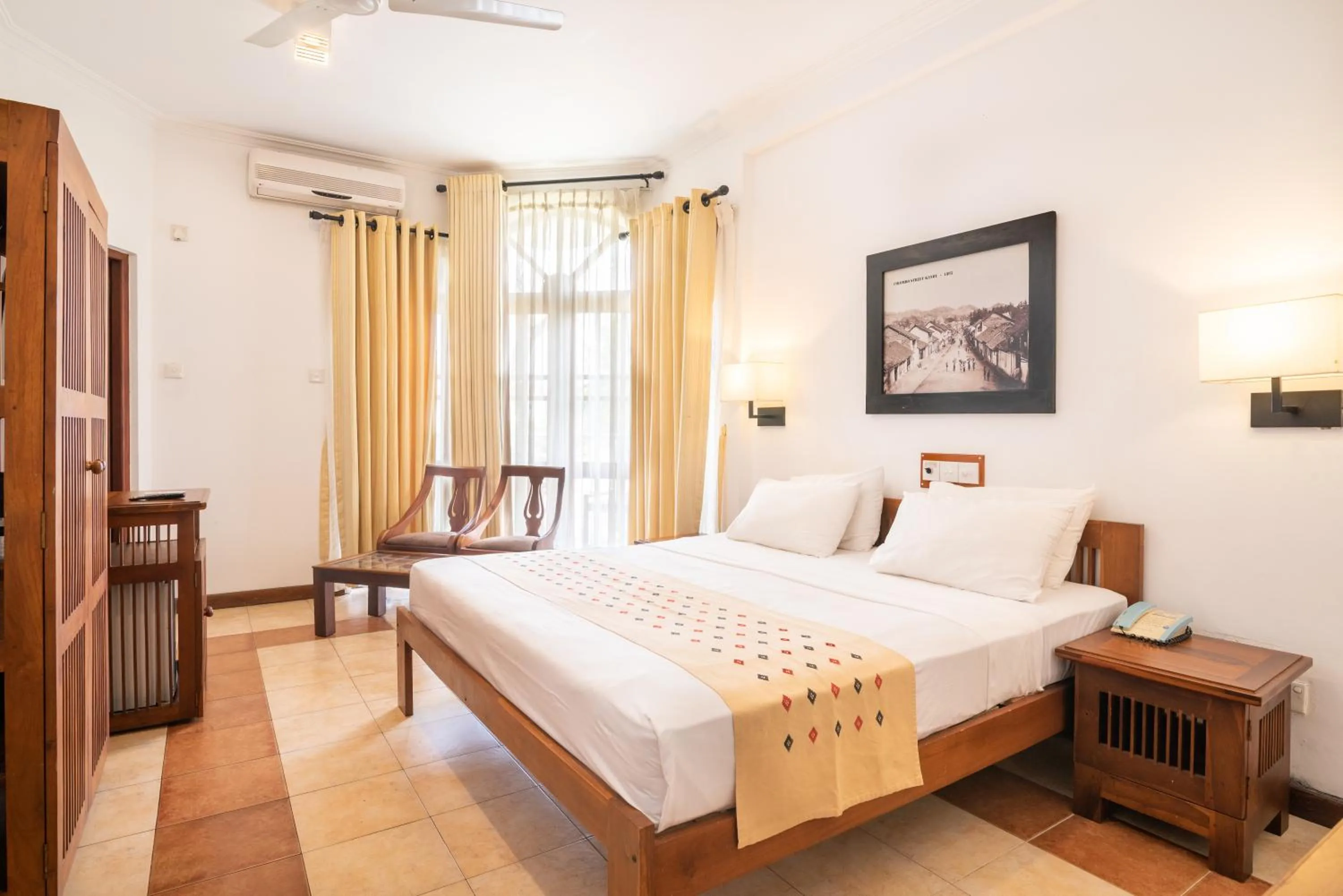 Bed in Fresco Water Villa