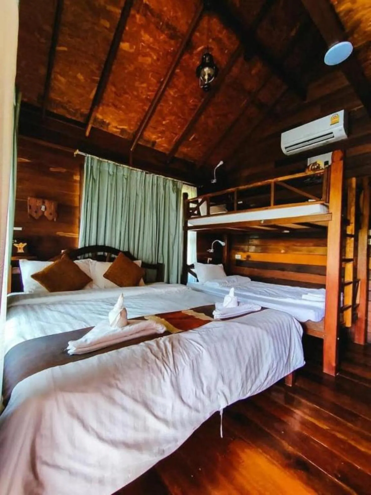 Bedroom, Bed in Boutique Village Hotel