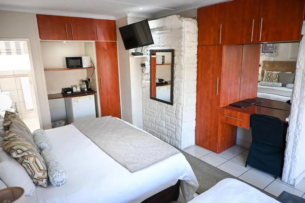 Bed in Matts Rest Bnb & Self-catering