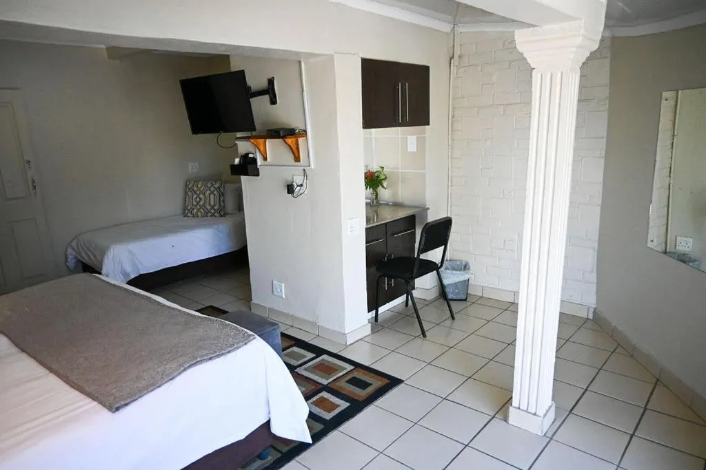 Bed in Matts Rest Bnb & Self-catering