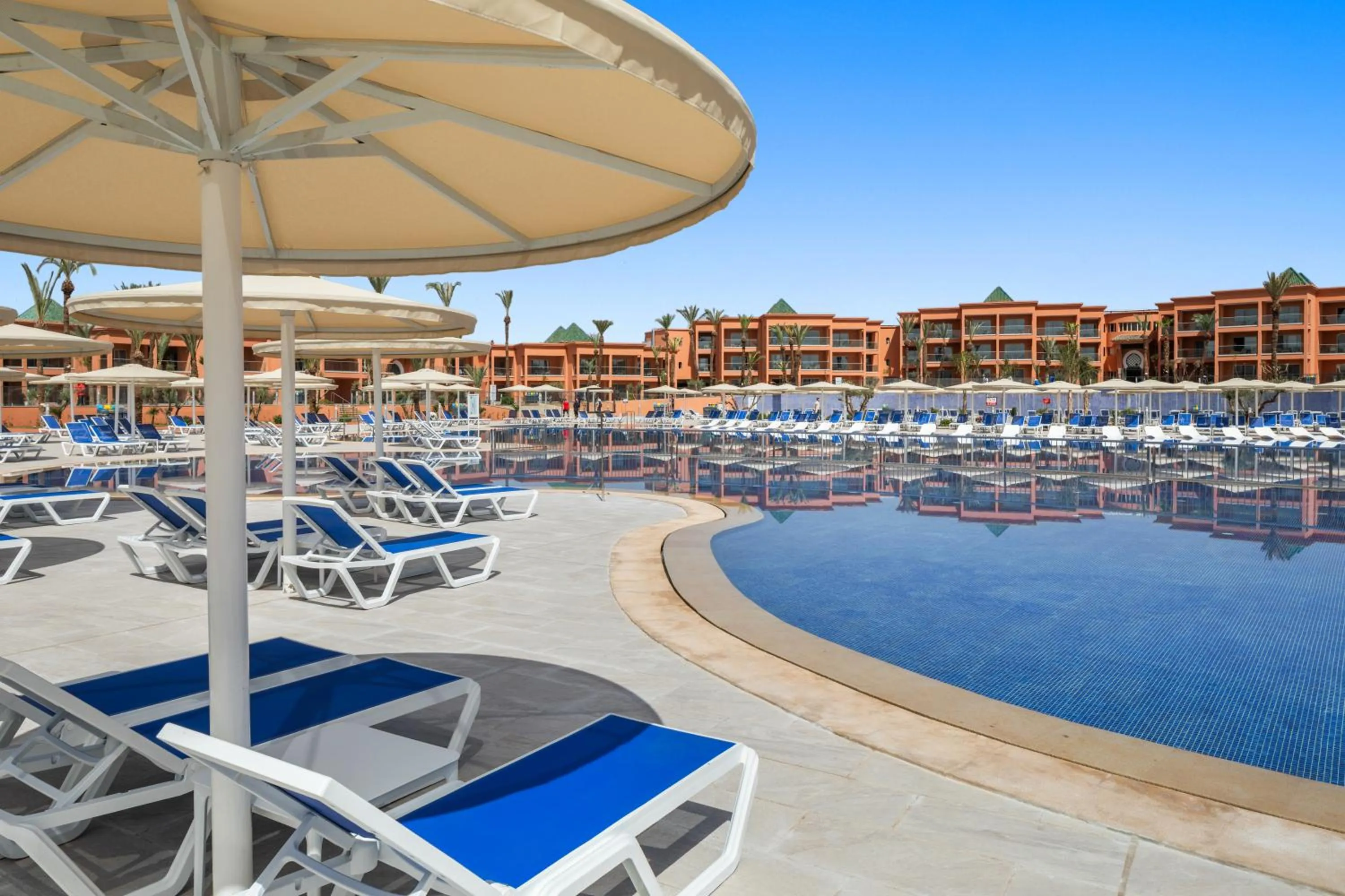 Property building in Pickalbatros SUNGO Club - All Inclusive