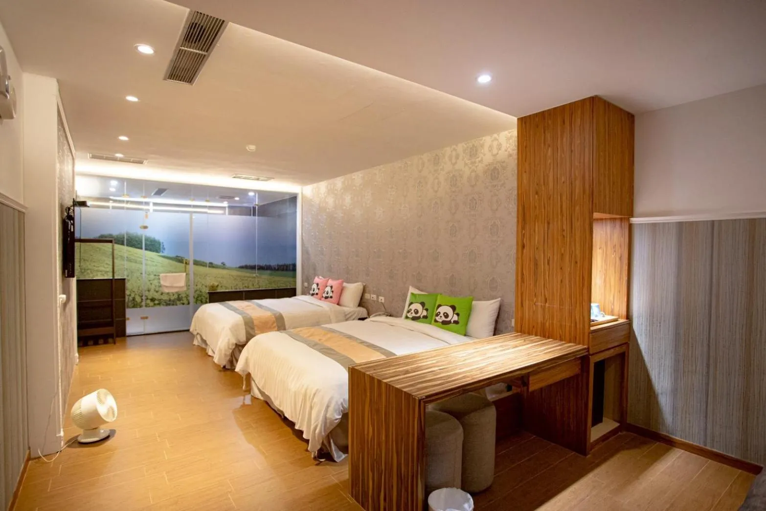 Bed in Garden Spring Hotel