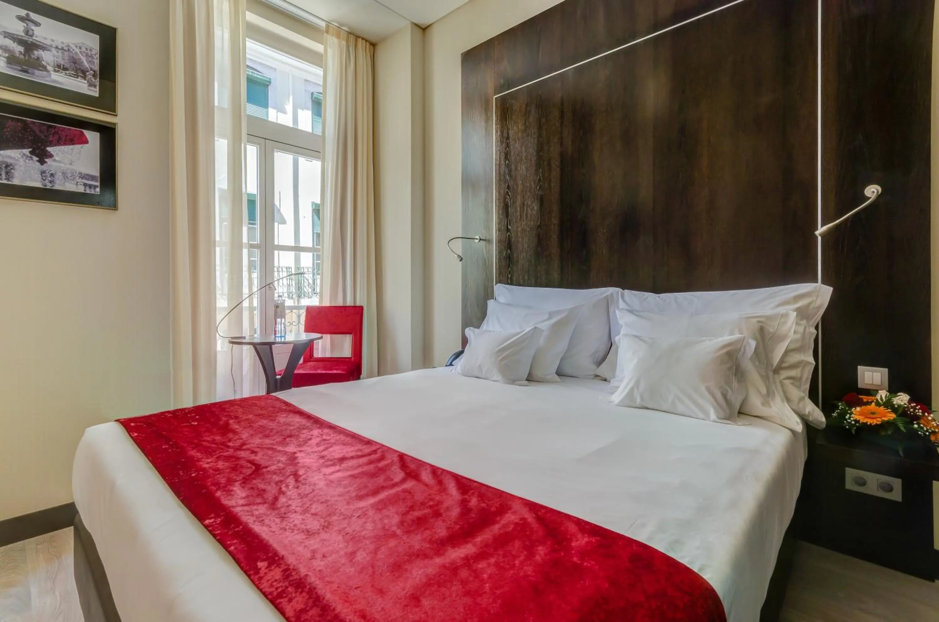 Bedroom, Bed in behotelisboa