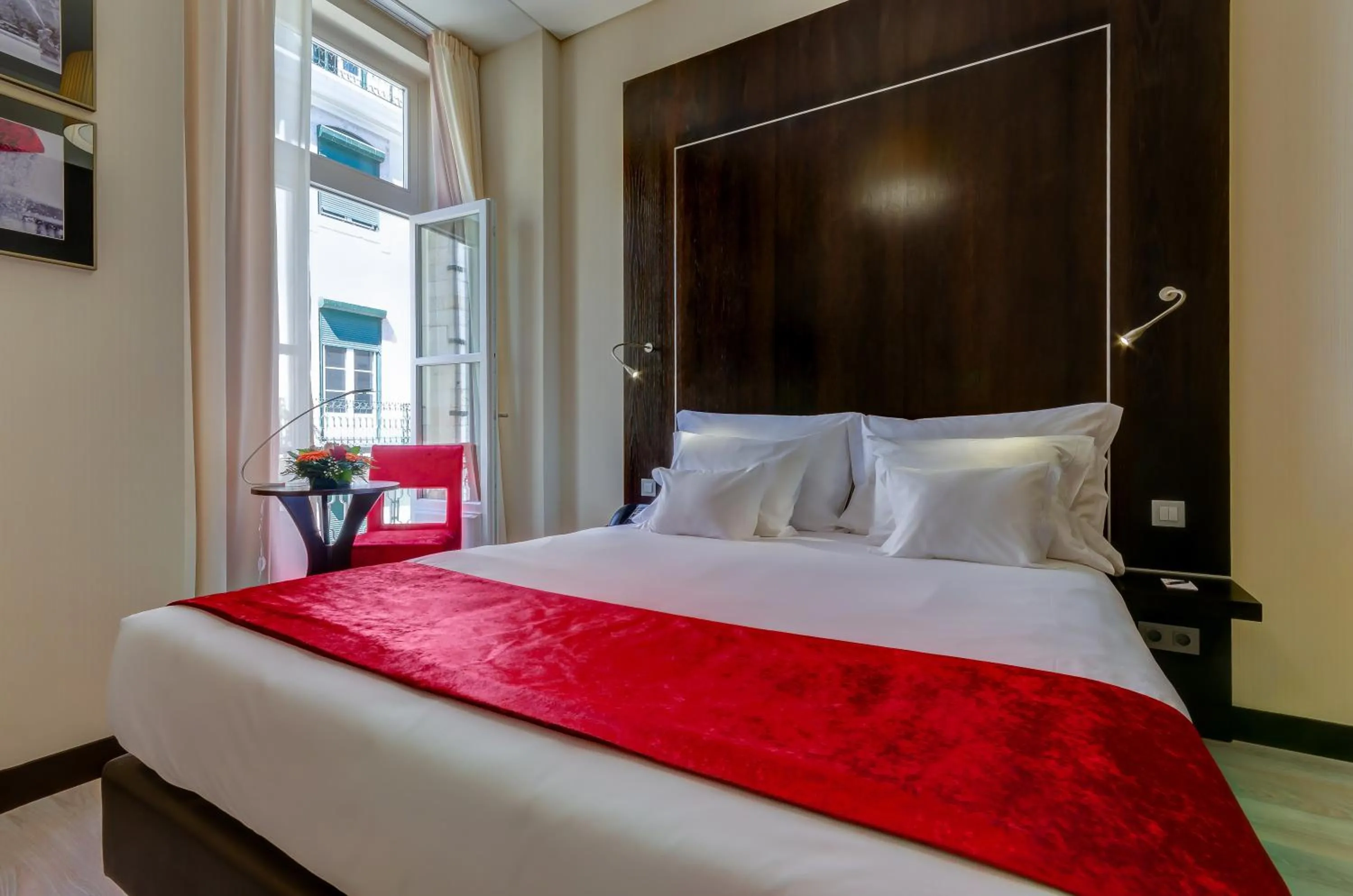 Bedroom, Bed in behotelisboa