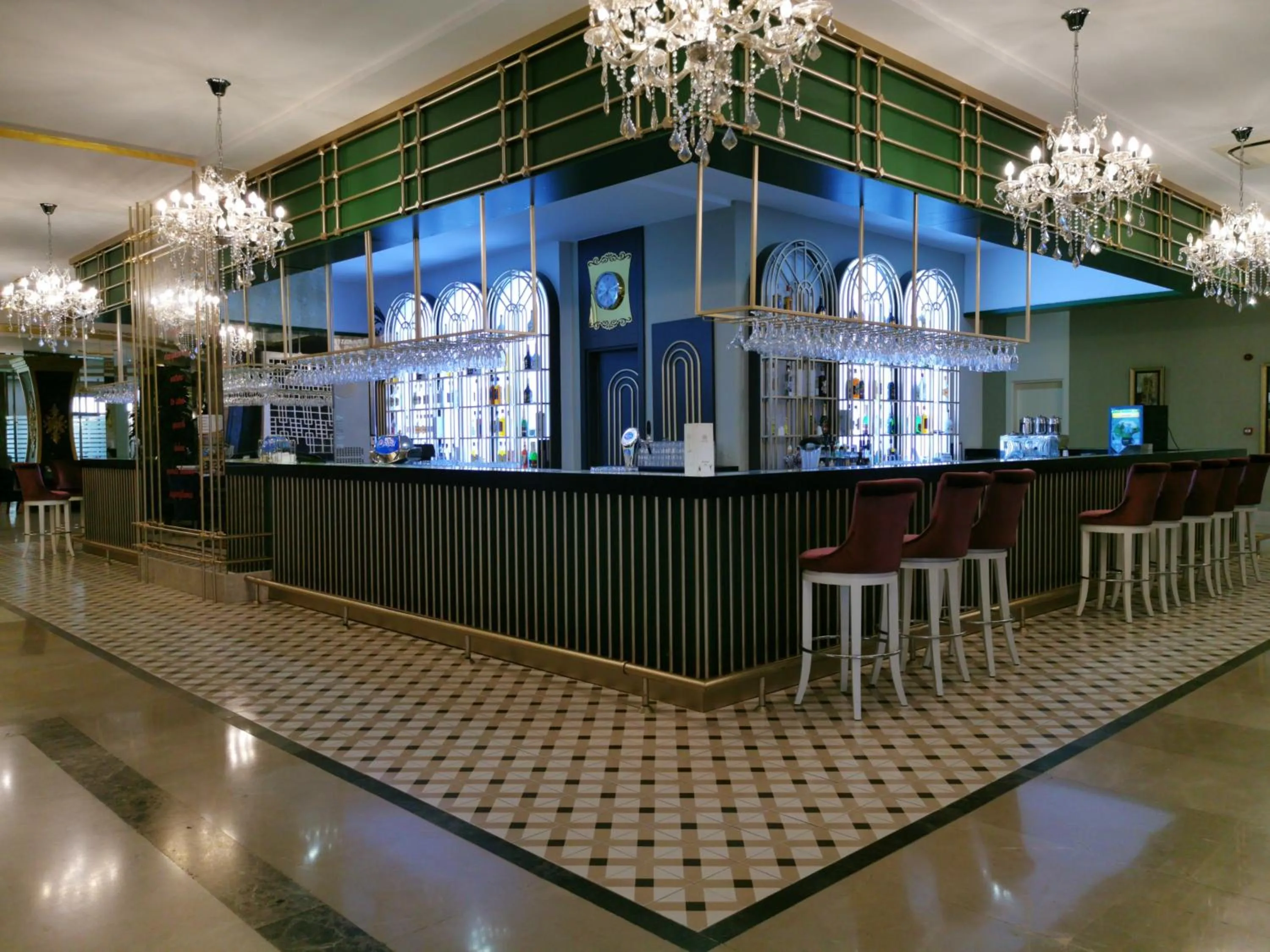 Coffee/tea facilities in Side Crown Palace Ultra All Inclusive