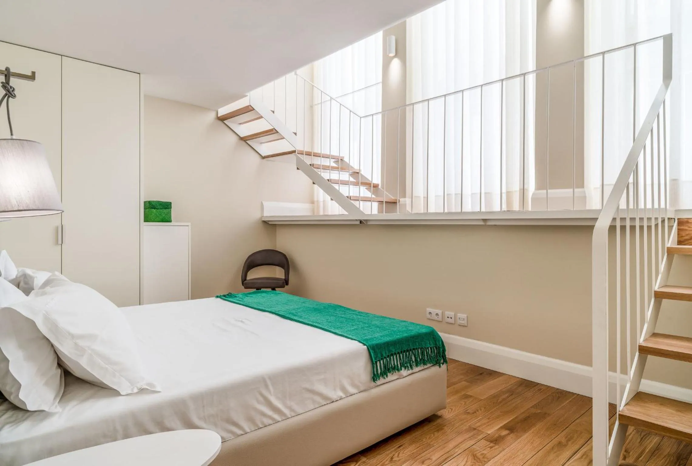 Bedroom, Bed in Mouzinho 160