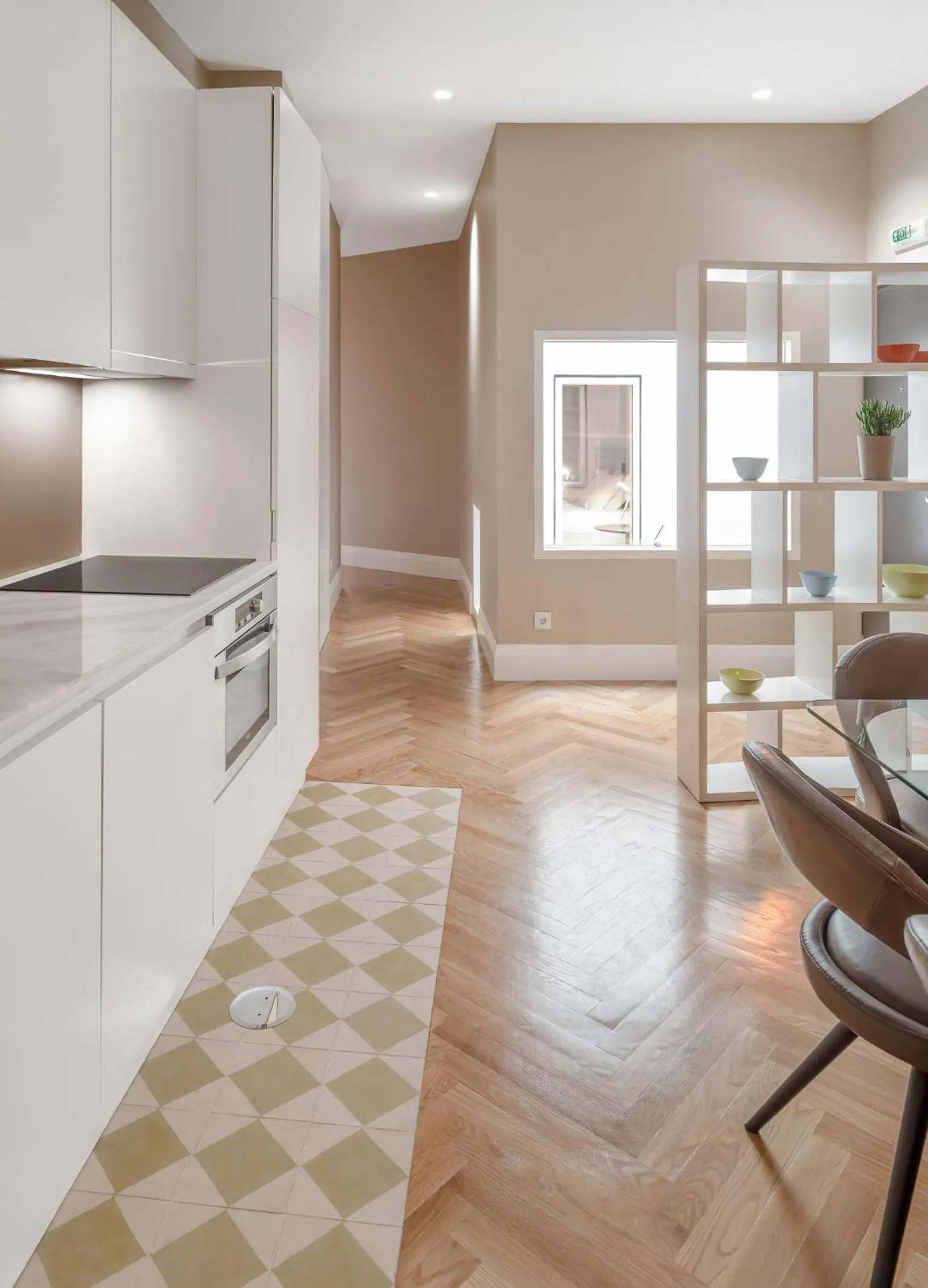 Kitchen or kitchenette in Mouzinho 160