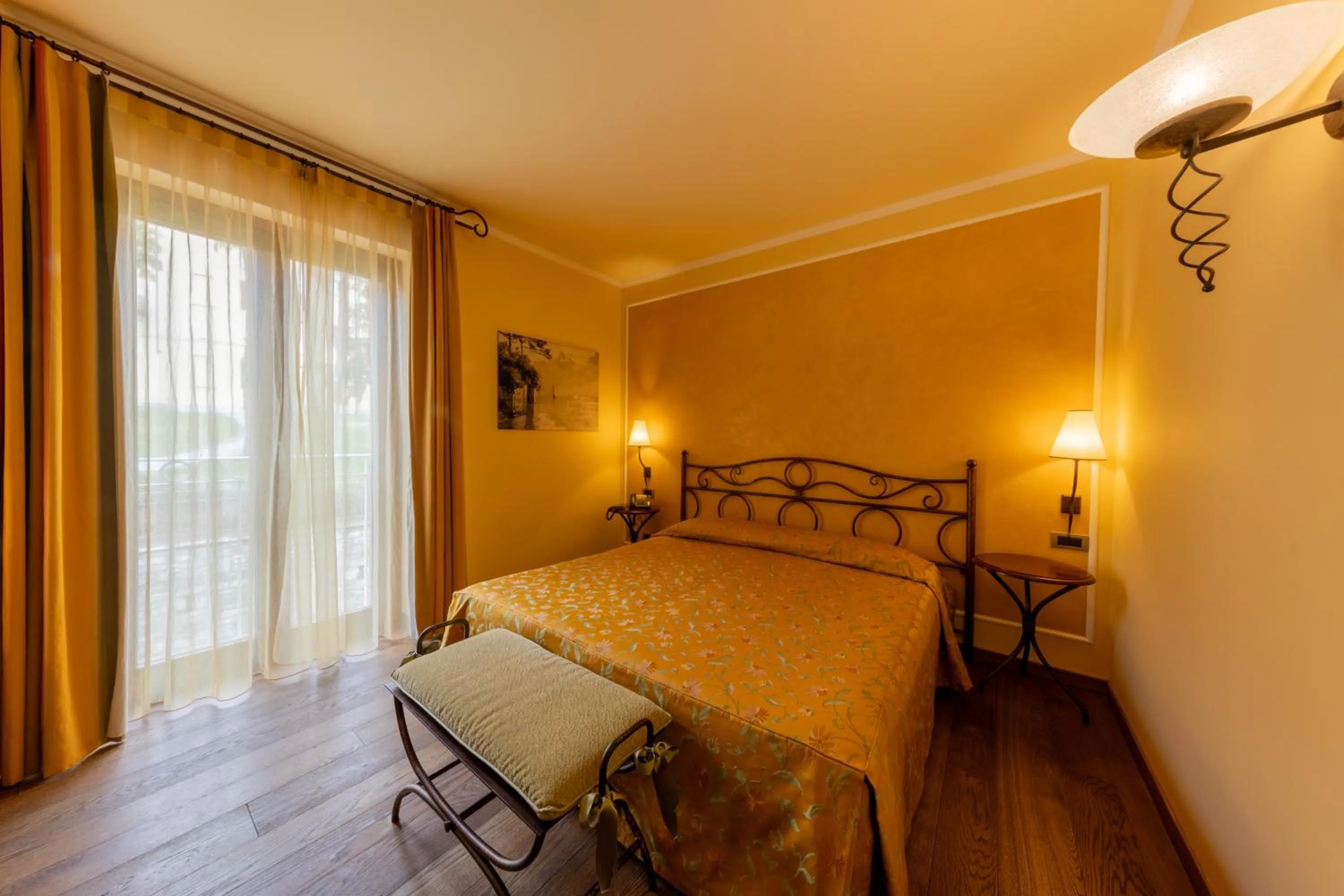 Bed in La Darsena Boutique Hotel & Restaurant