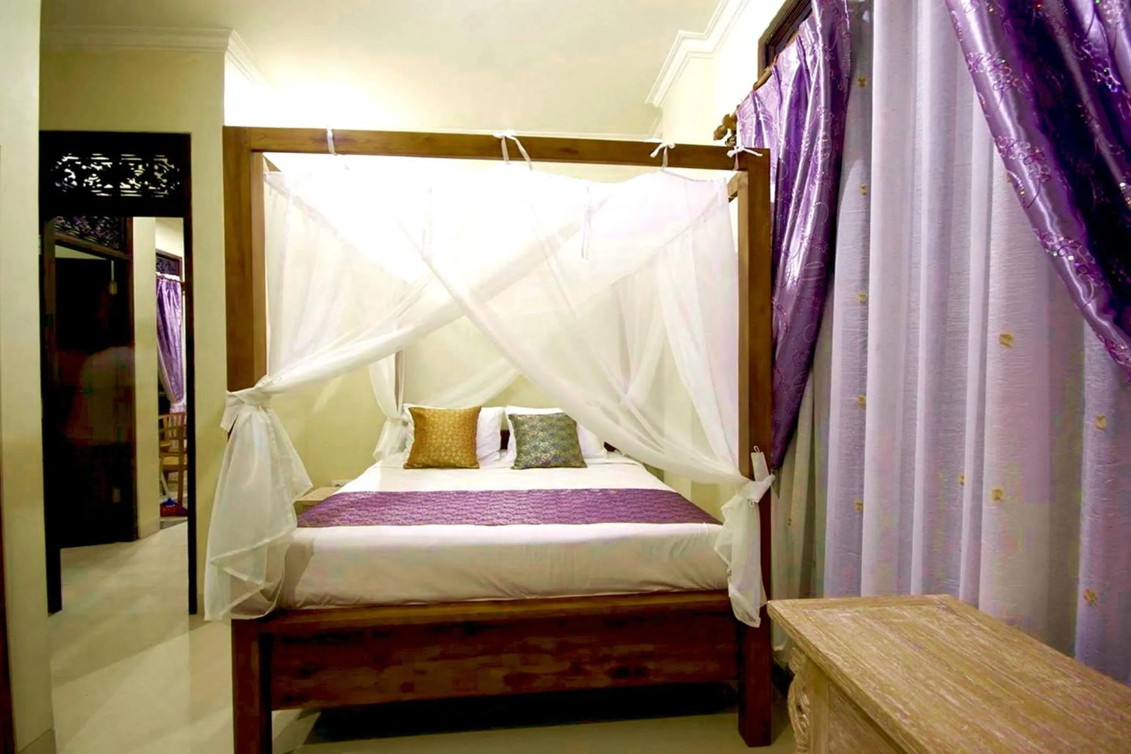 Bed in Ubud Sawah Scenery Villa and Homestay