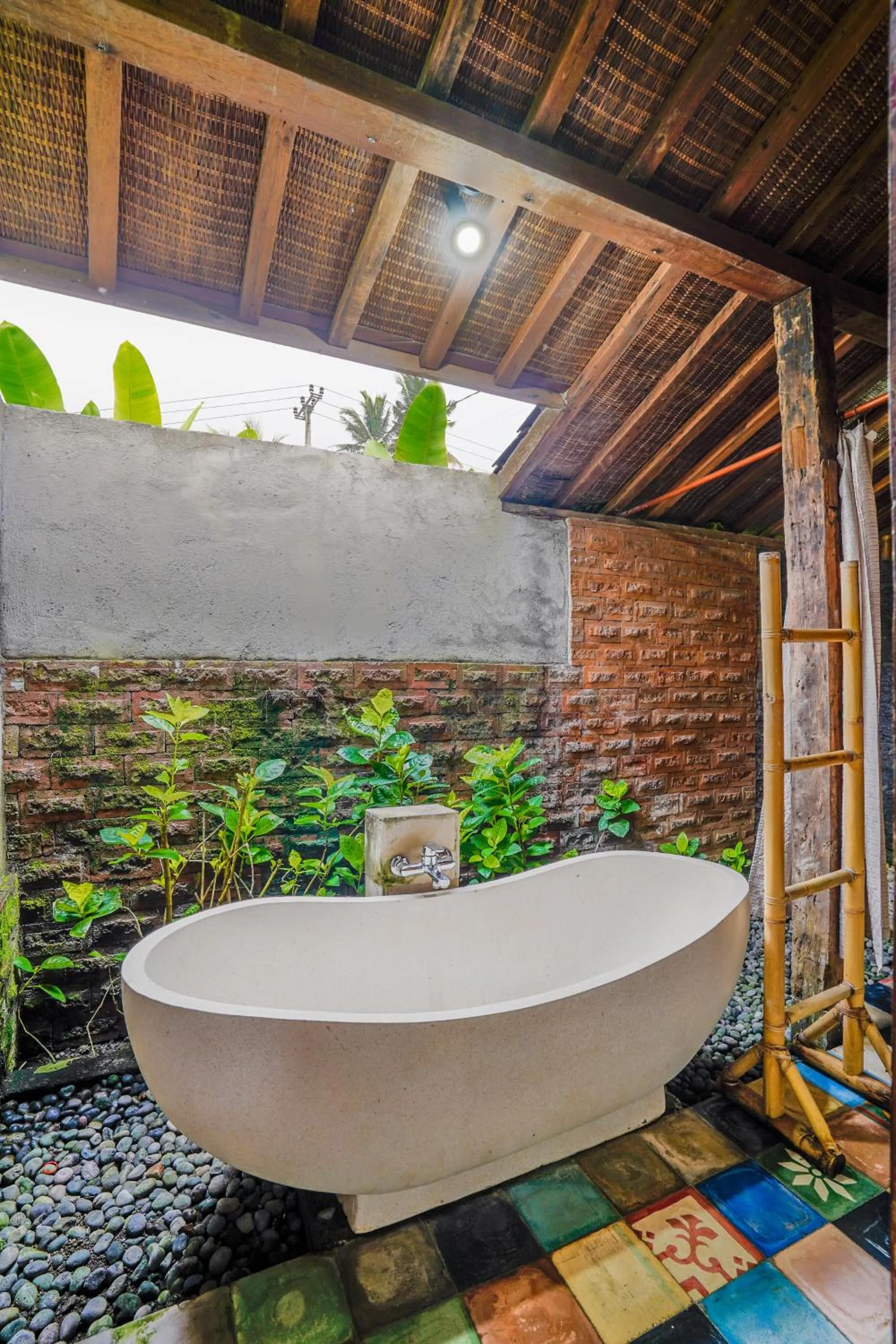 Bath in Ubud Sawah Scenery Villa and Homestay