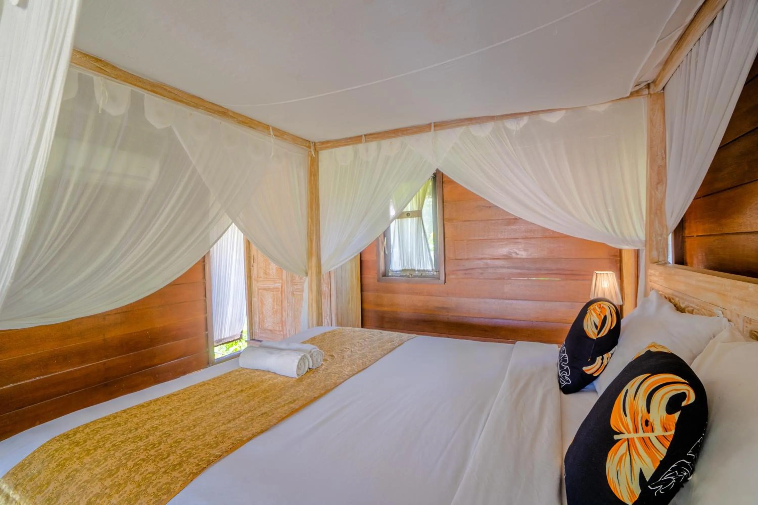 Bed in Ubud Sawah Scenery Villa and Homestay