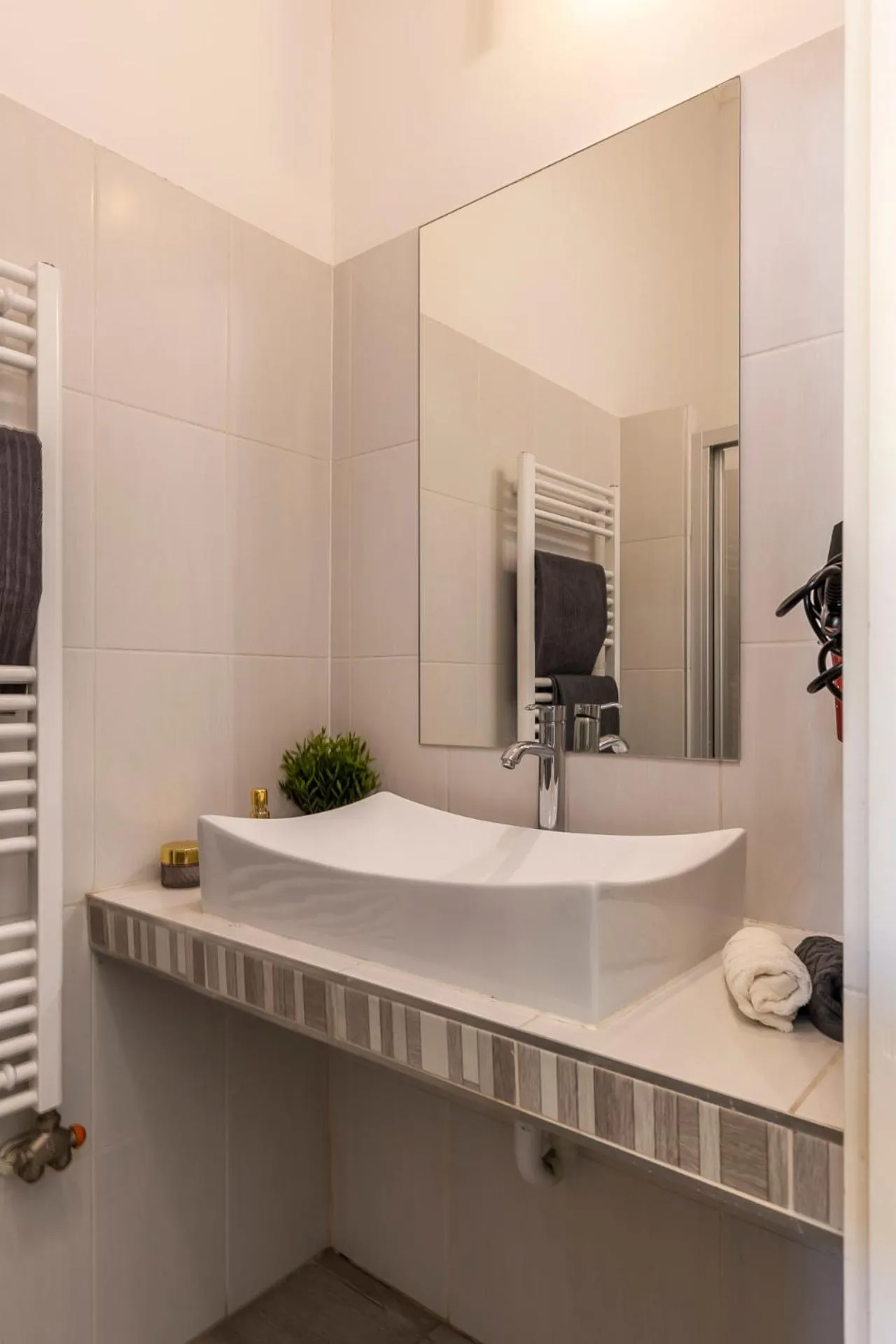 Real Apartments Révay