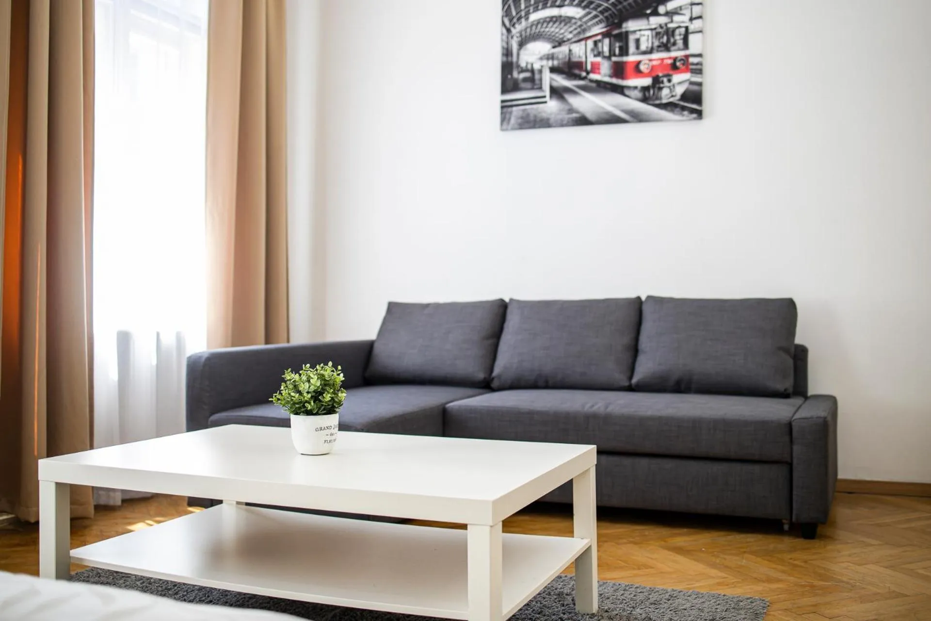 Real Apartments Révay