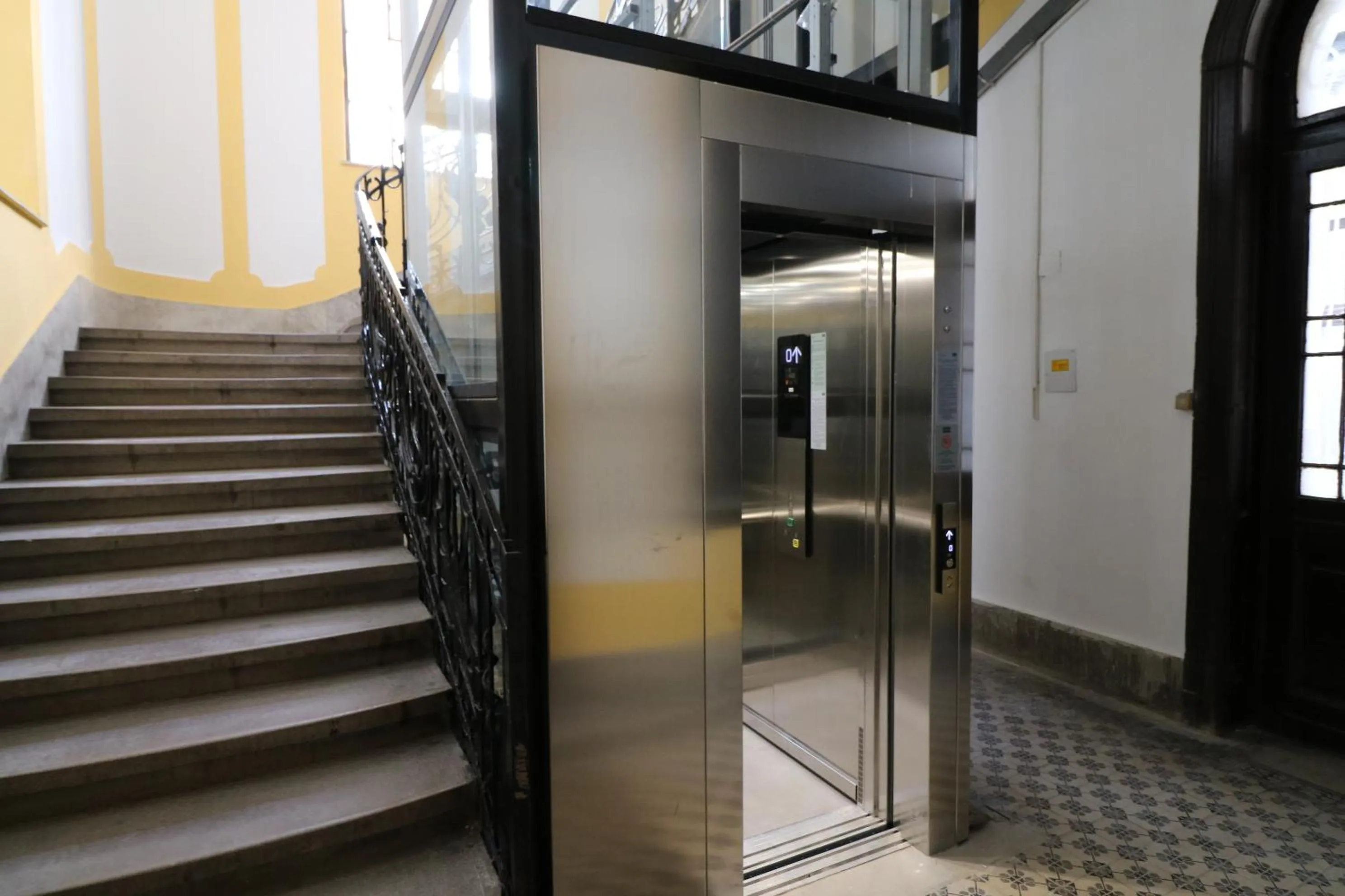 Real Apartments Révay