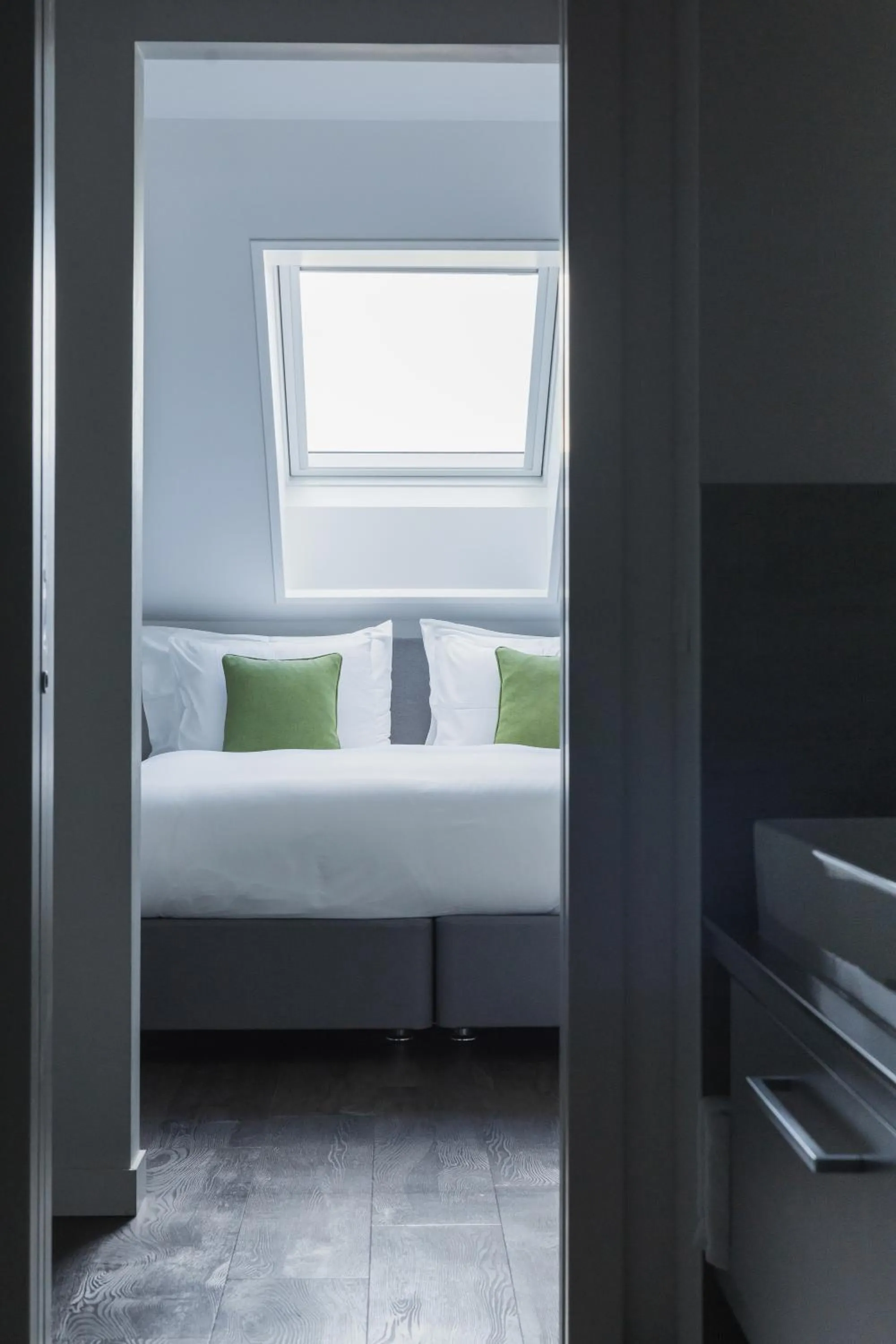 Bedroom, Bed in Base Nyon