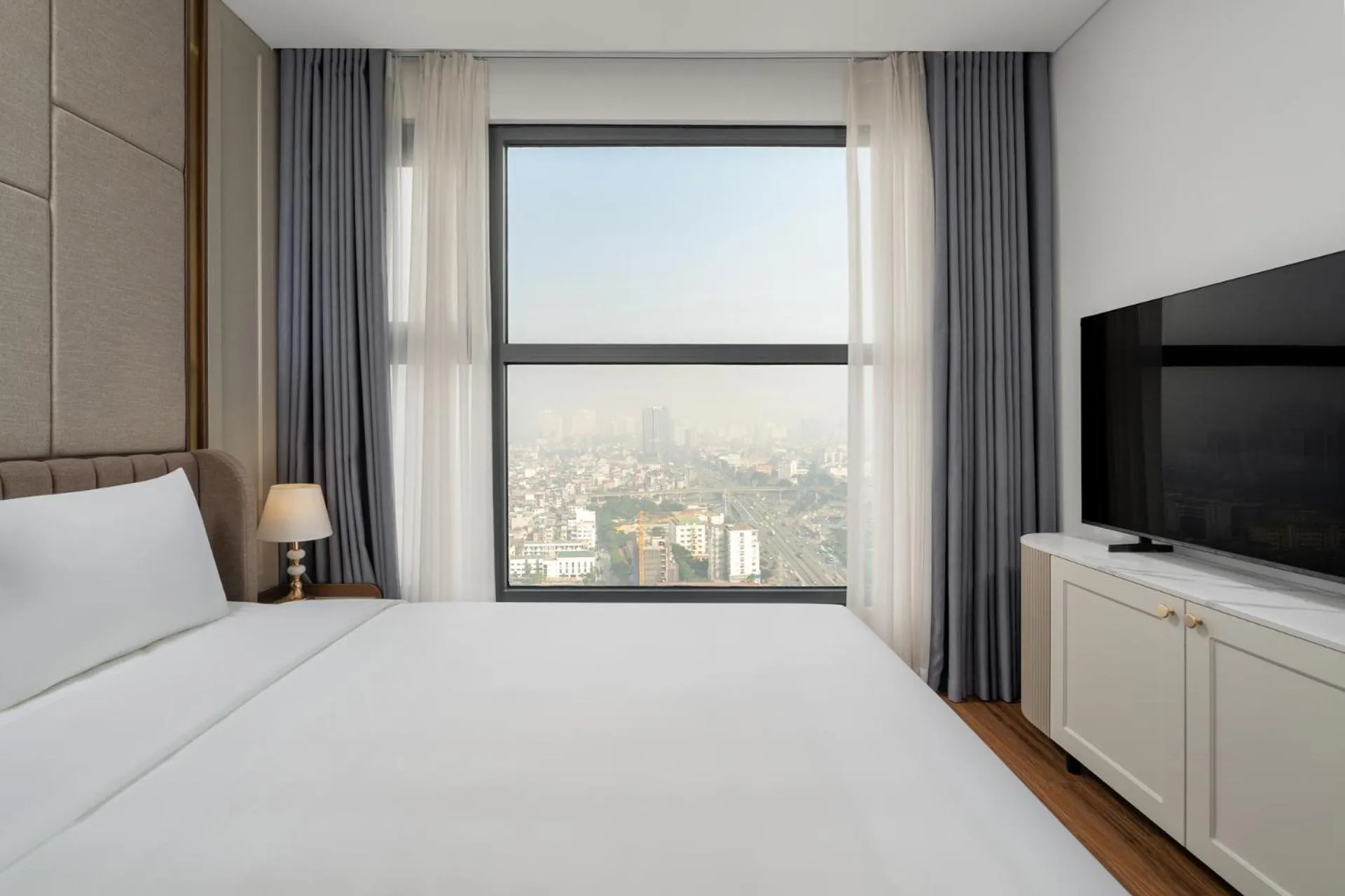 Bedroom, Bed in Aravelle Suites