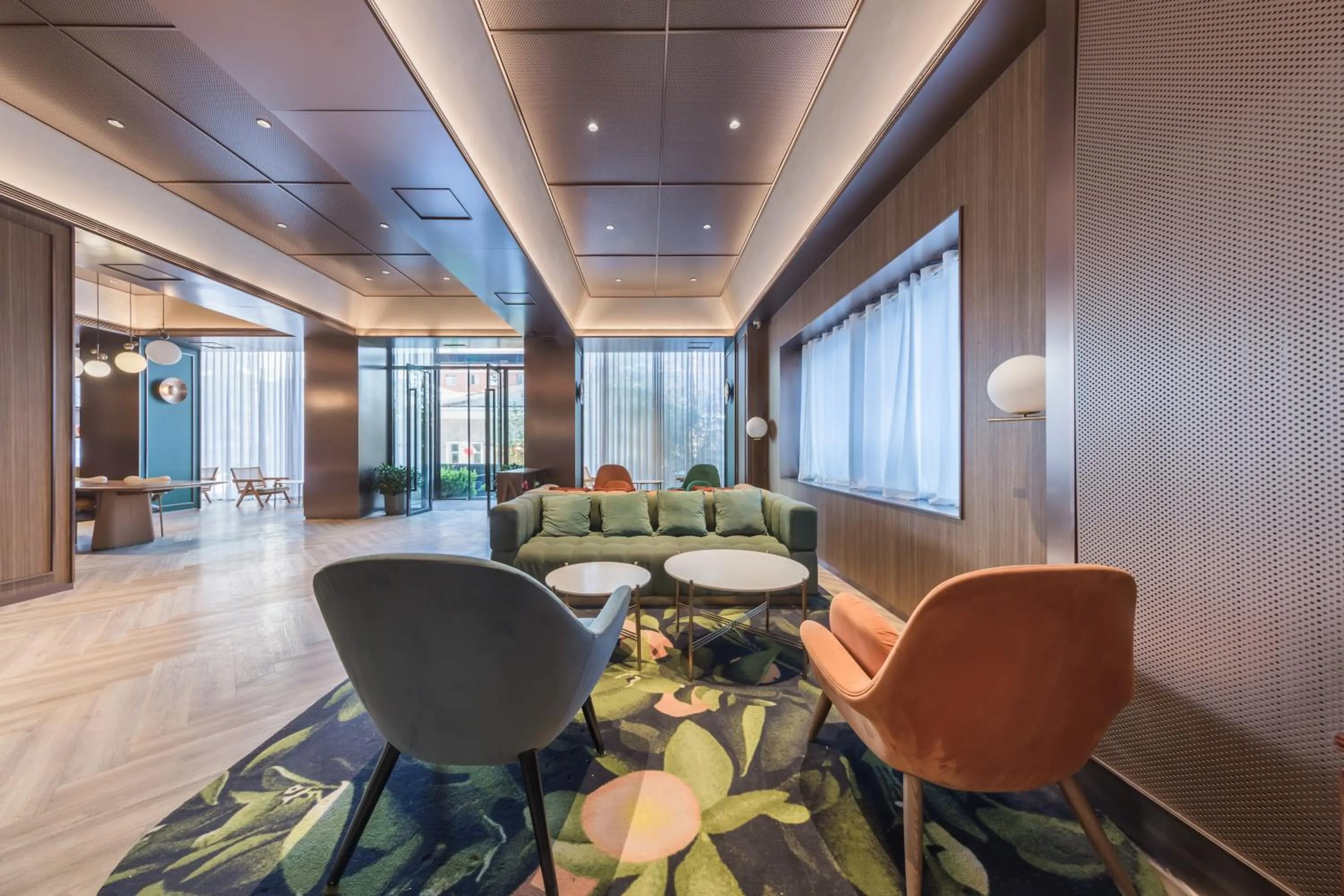 Orange Hotel Beijing West Railway Station South Square