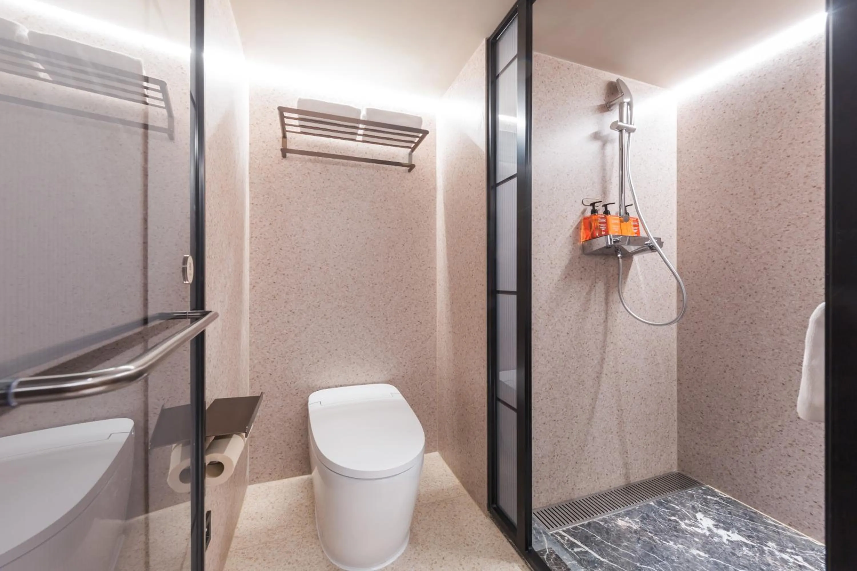 Orange Hotel Beijing West Railway Station South Square