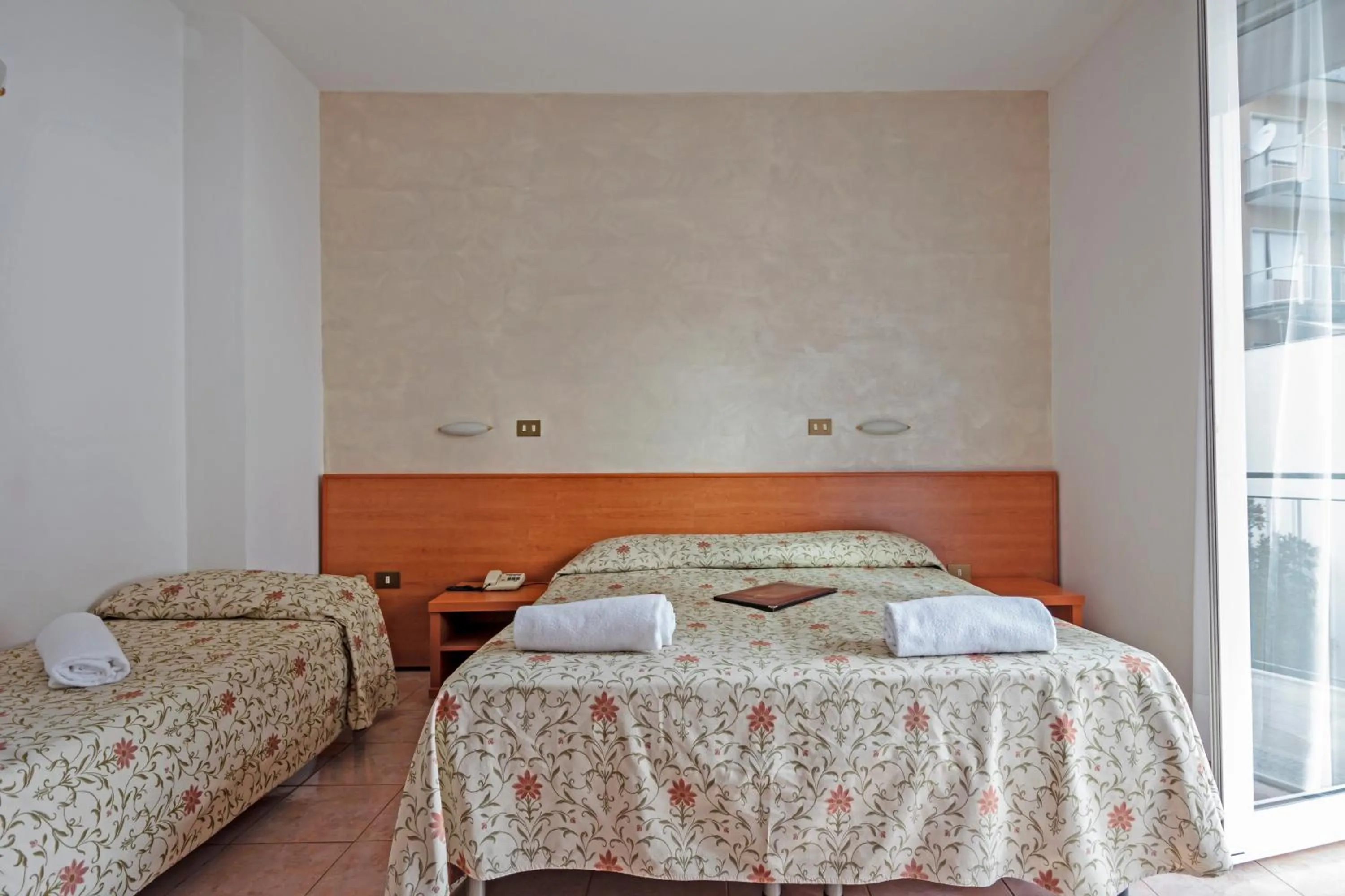 Photo of the whole room, Bed in Albergo Rondò