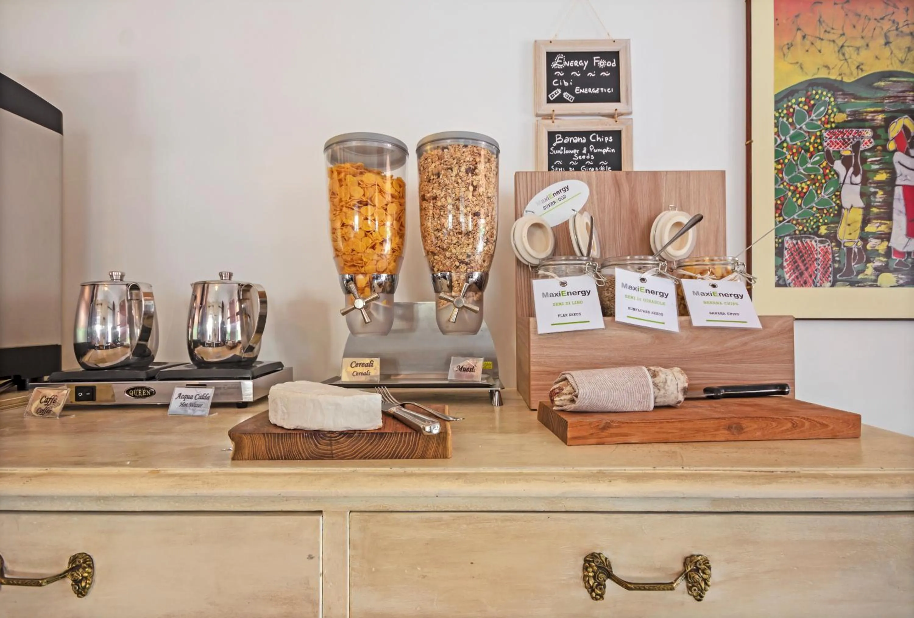 Buffet breakfast in Albergo Rondò
