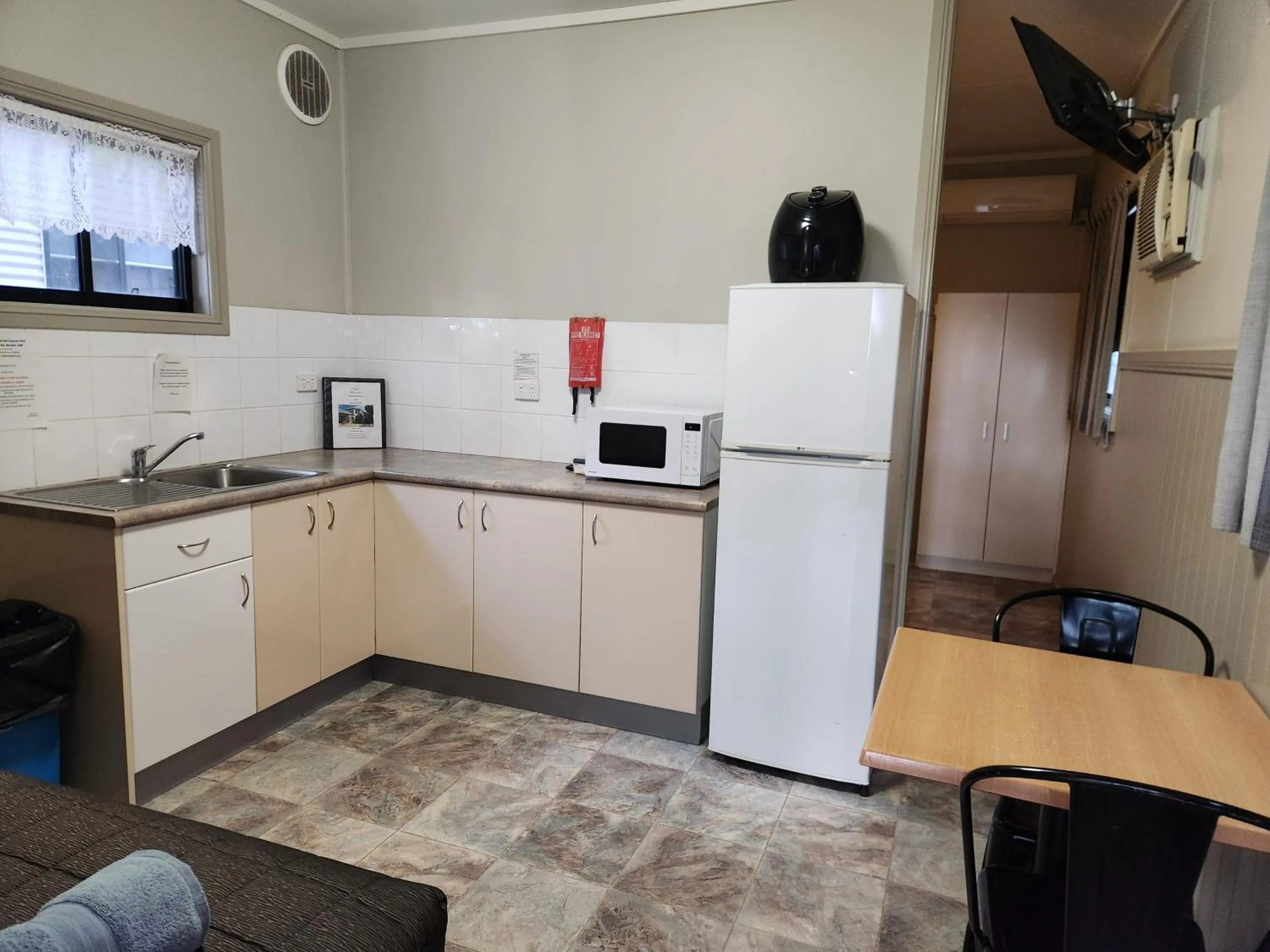 Coffee/tea facilities in Narrabri Motel and Caravan Park