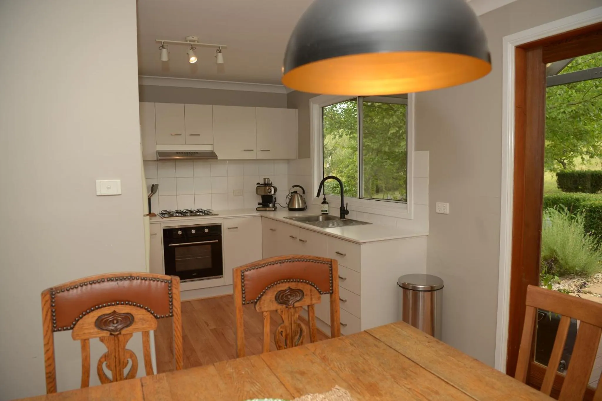 kitchen in Borrodell Vineyard